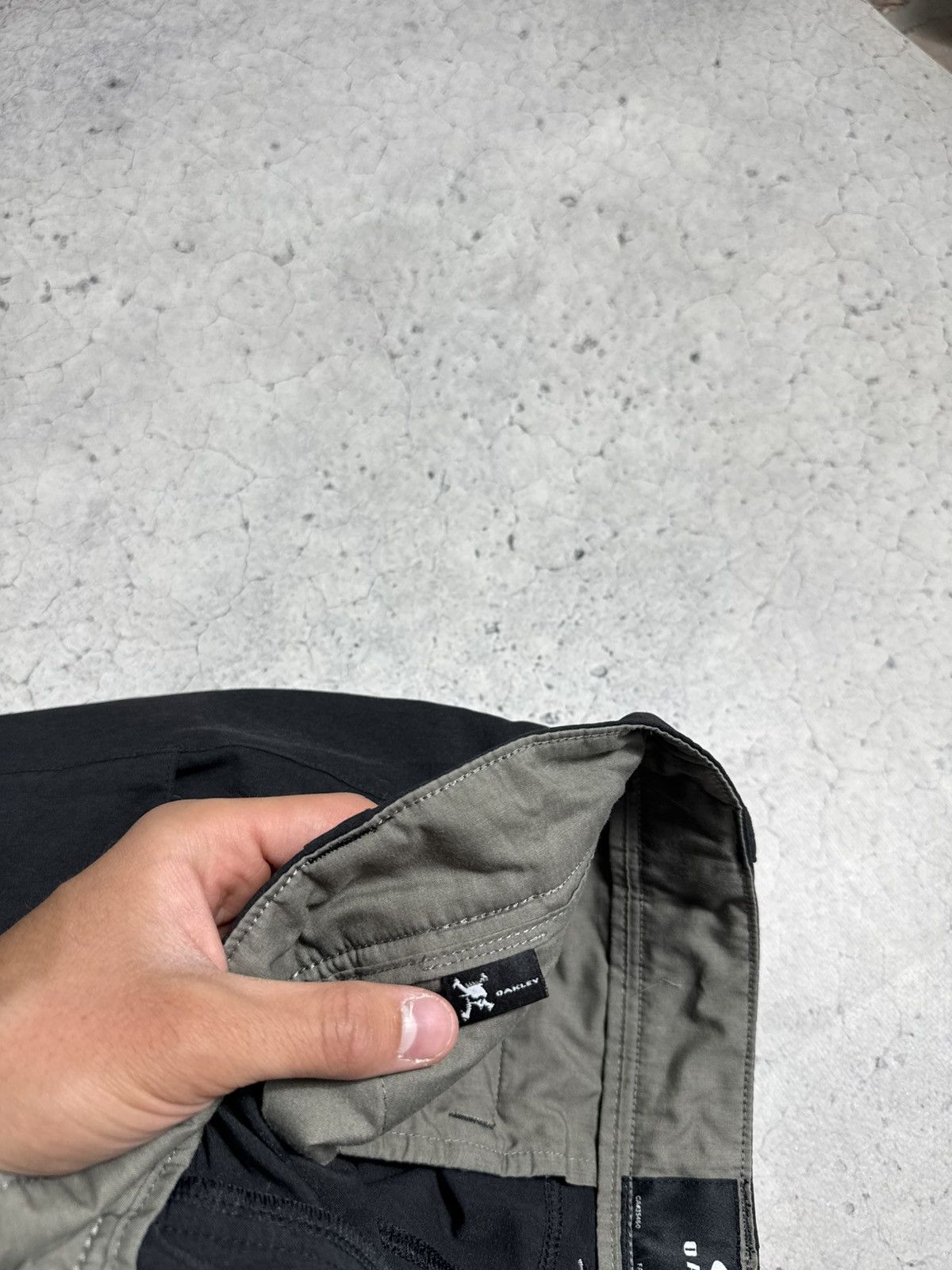 Oakley Oakley Pants Black 30x32 Outdoor Size US 30 / EU 46 - 6 Thumbnail