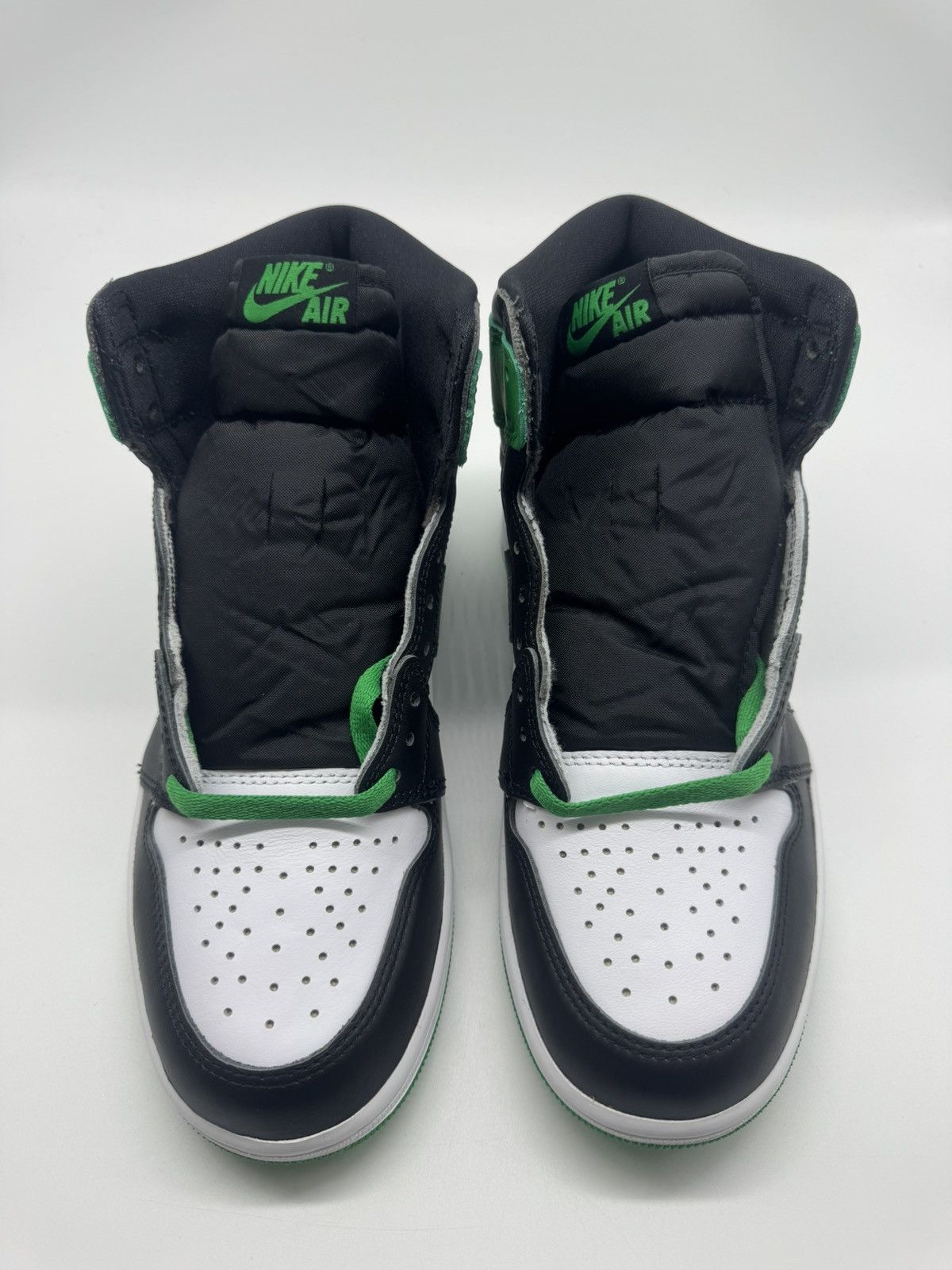 Nike Nike Air Jordan Retro 1 High OG Lucky Green Men’s Size 8 Size US 8 / EU 41 - 4 Thumbnail