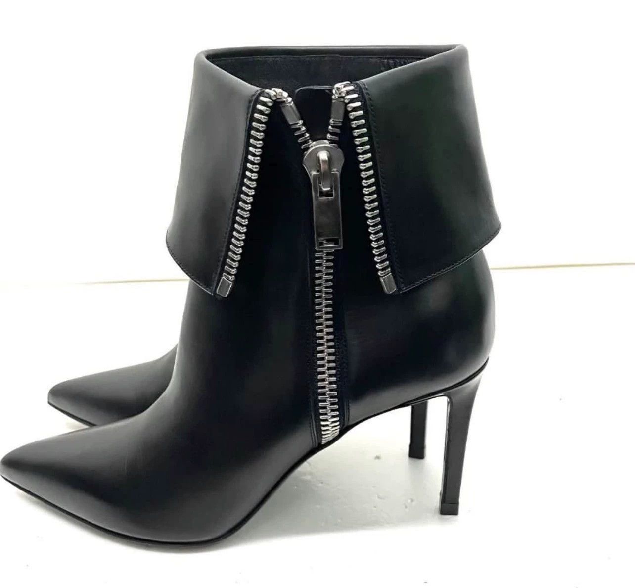 Saint Laurent Paris Authentic Saint Laurent (YSL) pointed-toe high-heeled boots Size US 6 / IT 36 - 3 Thumbnail