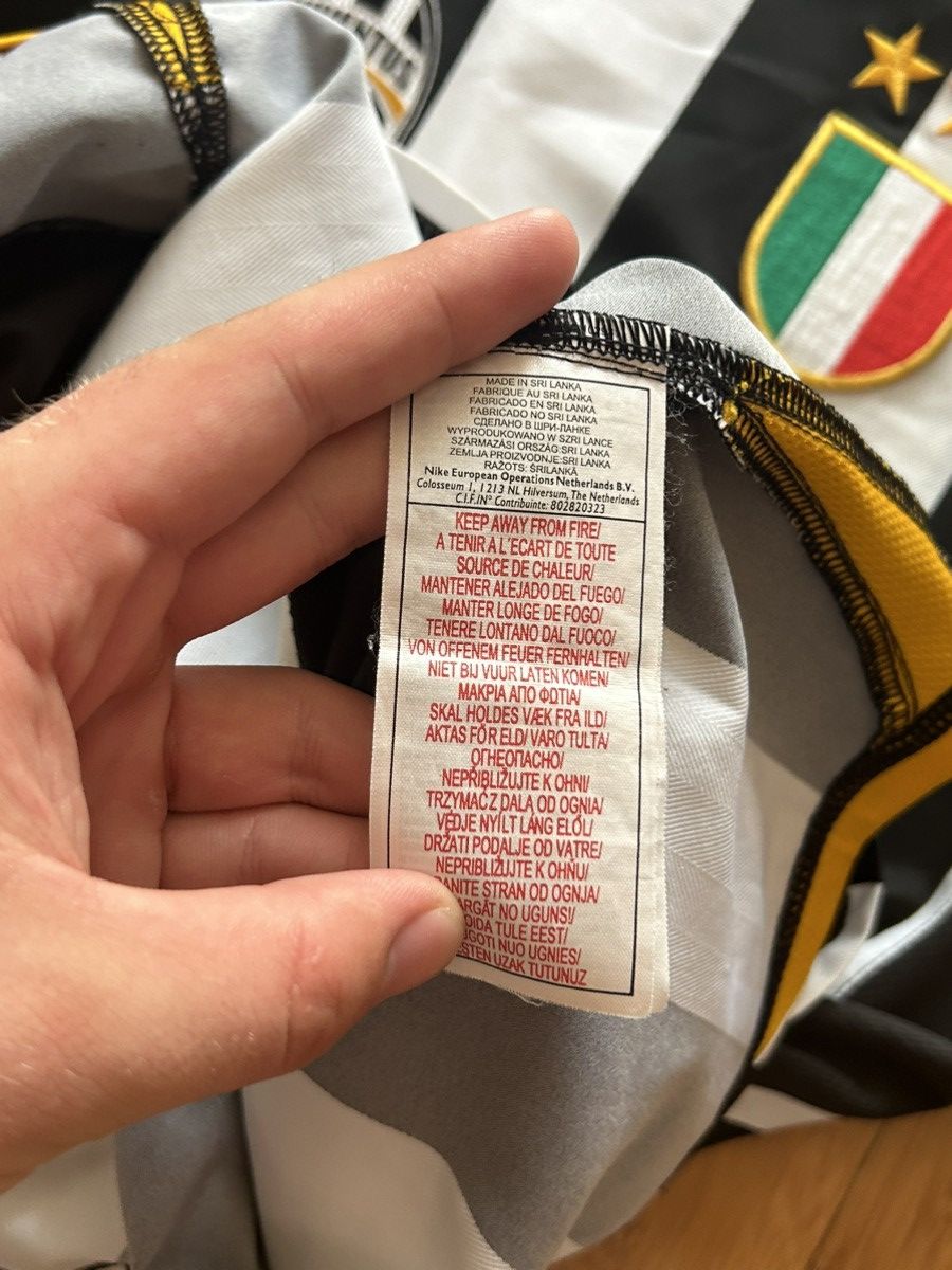 Nike Juventus jersy Size US L / EU 52-54 / 3 - 5 Thumbnail