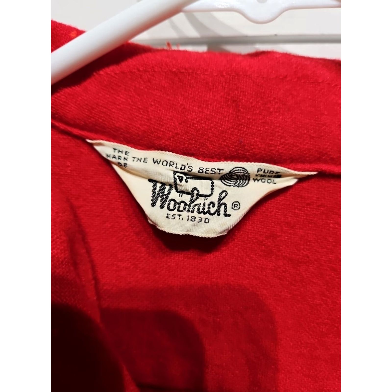 Vintage VINTAGE Woolrich Shirt Mens Medium Button-Up 100% Pure Virgin Wool Red Long Sleeve Collared Button-Down Fall Winter Spring Size US M / EU 48-50 / 2 - 4 Thumbnail