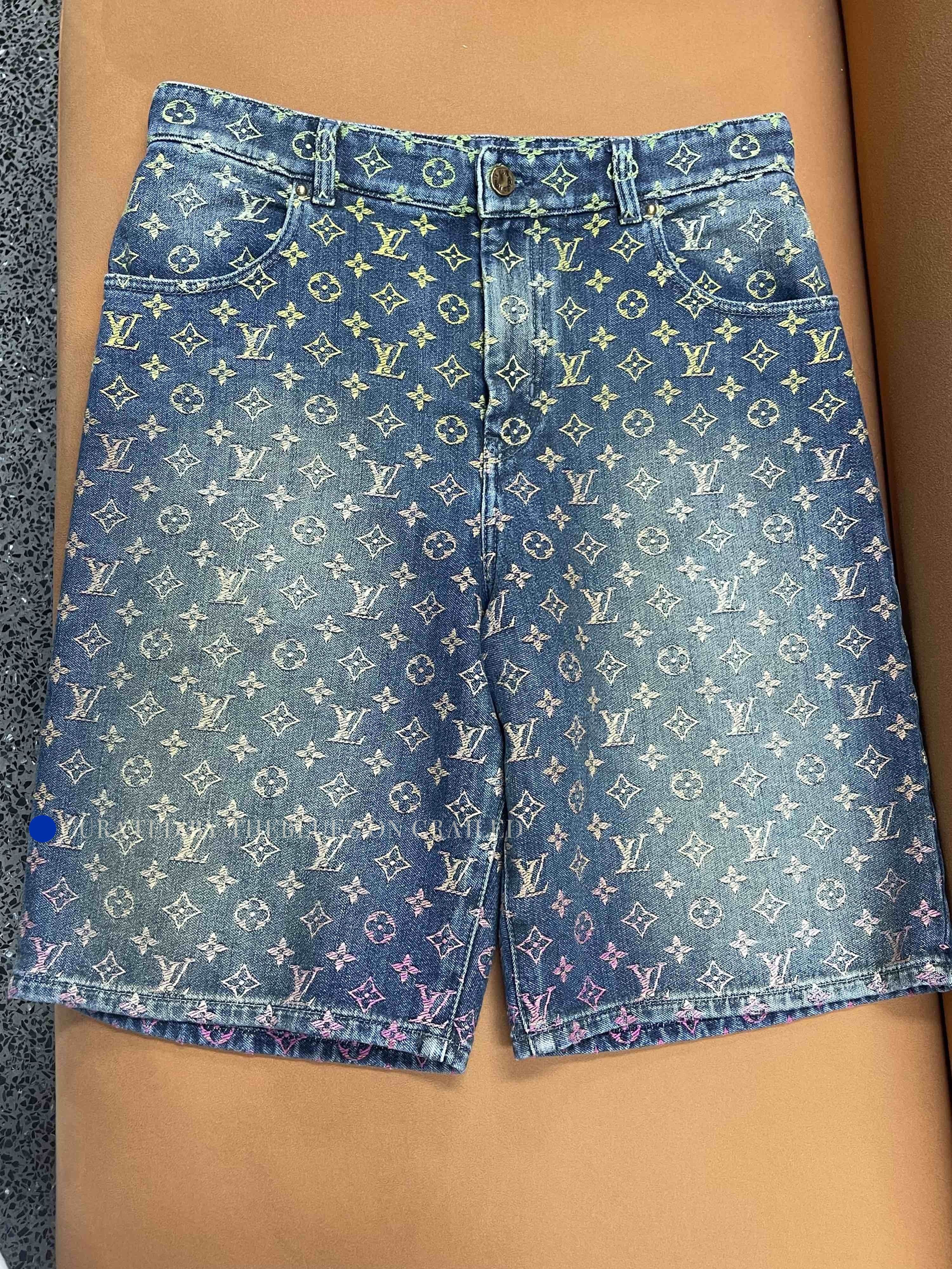 Louis Vuitton Monogram Gradient Denim Shorts Size US 30 / EU 46 - 1 Thumbnail