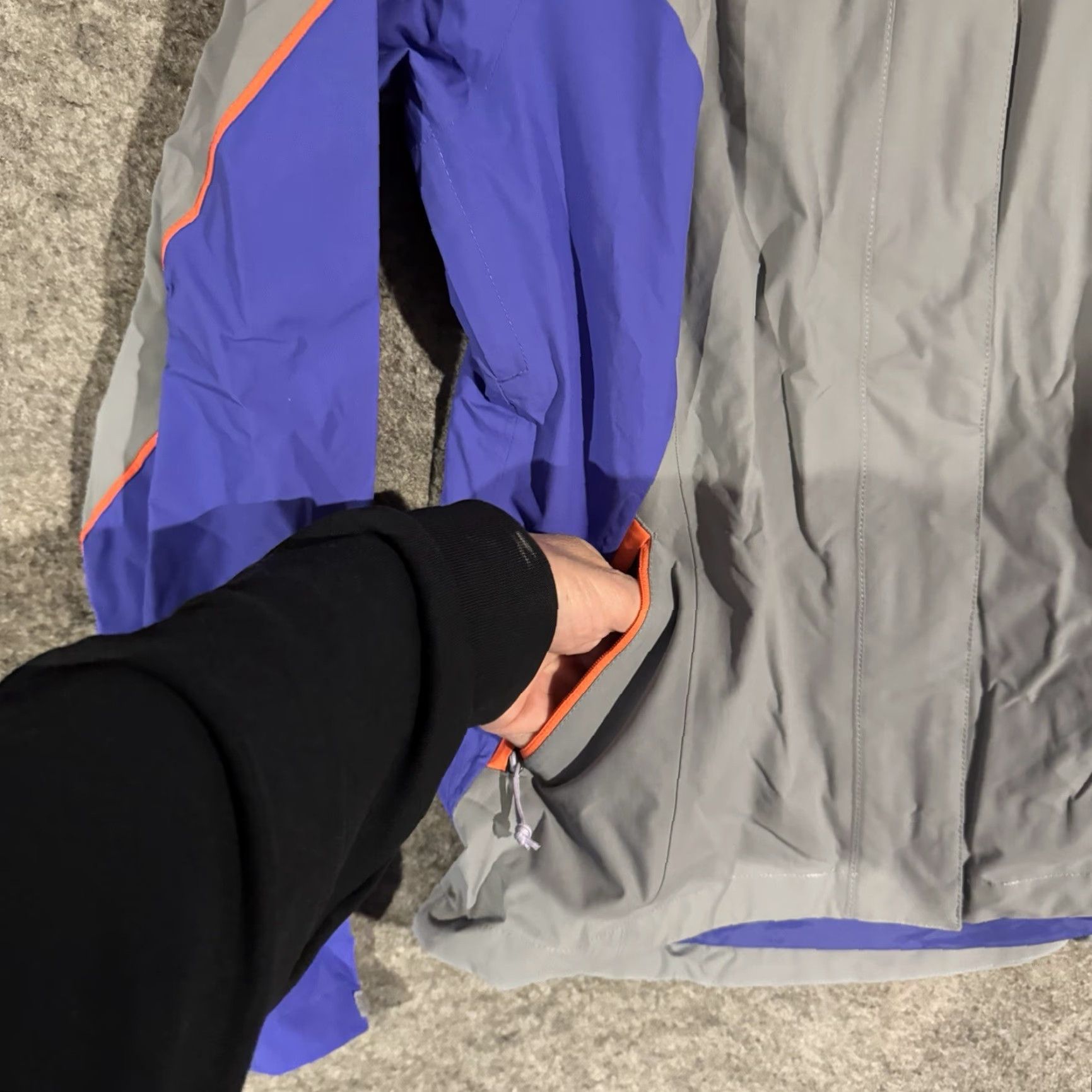 The North Face The North Face Hoodie Jacket Womens Small Windbreaker Lightweight Outdoor 2015 Size S / US 4 / IT 40 - 3 Thumbnail