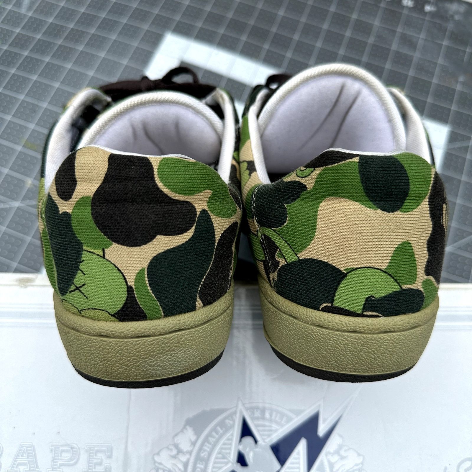 Bape Bape x Kaws Skullsta Size US 9.5 / EU 42-43 - 5 Thumbnail