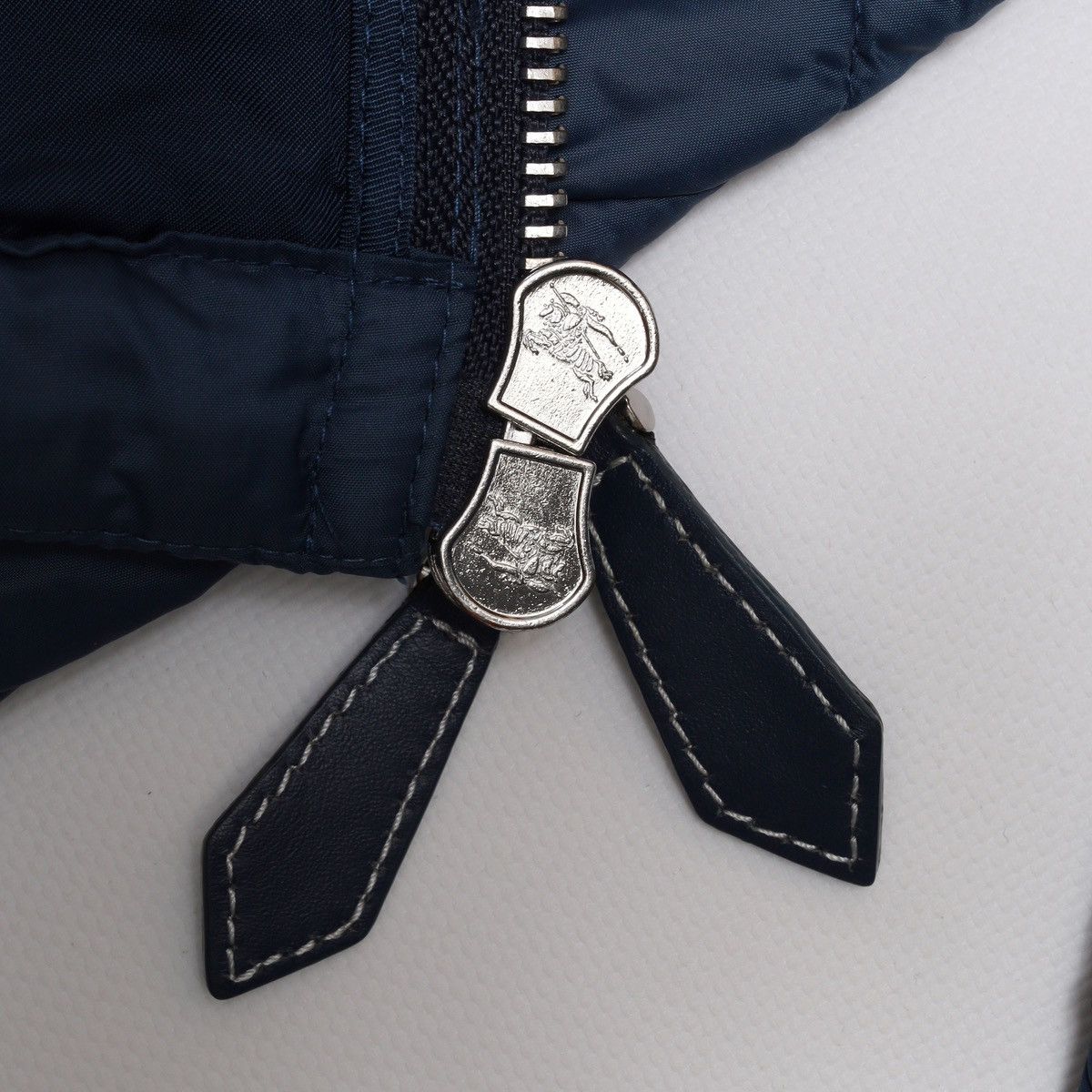 Burberry Burberry Quilted Jacket Two Tones Block Recycled Nylon Blue Size US M / EU 48-50 / 2 - 19 Thumbnail