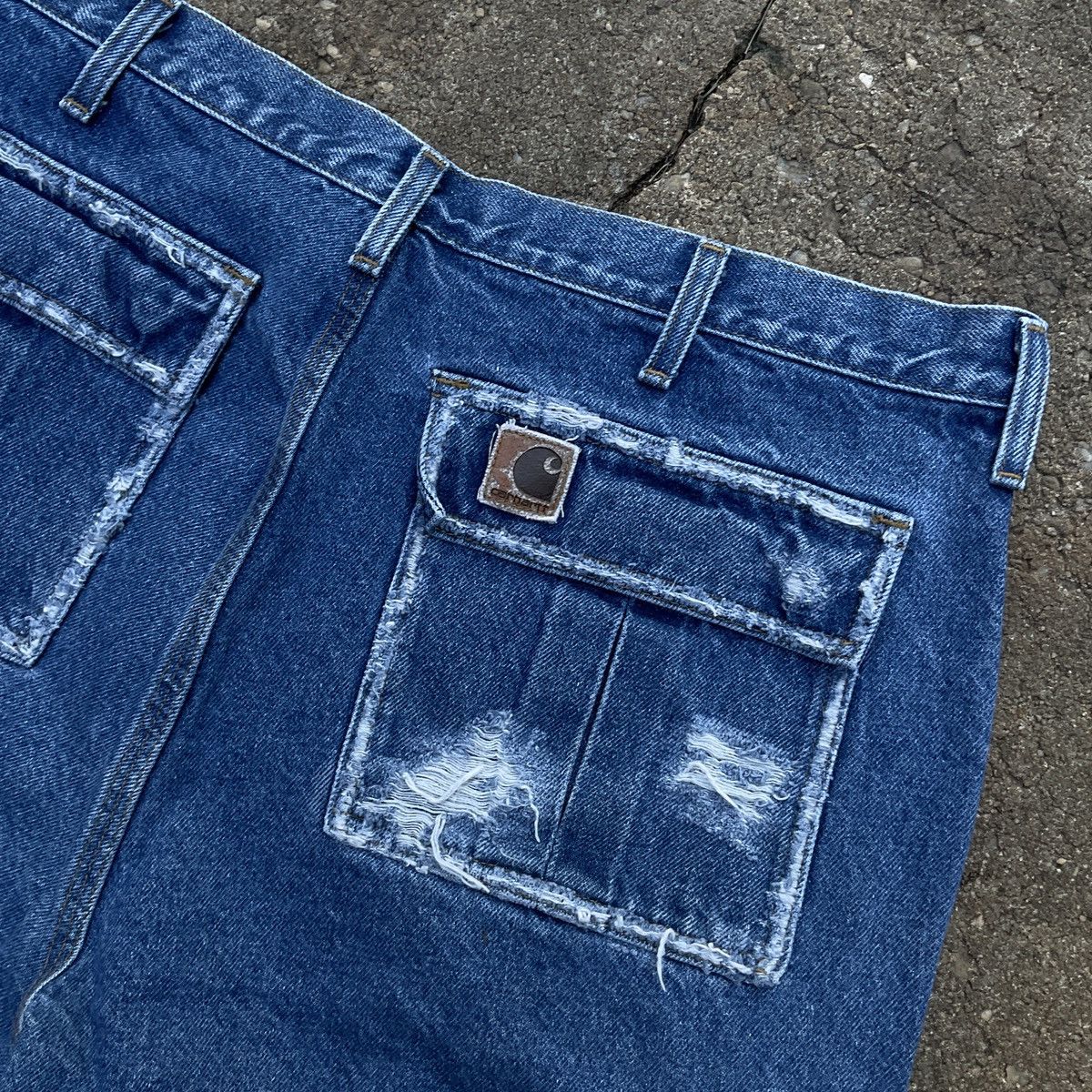 Carhartt × Vintage Vintage Thrashed Carhartt Denim Cargo Workwear Shorts Size US 40 / EU 56 - 5 Thumbnail