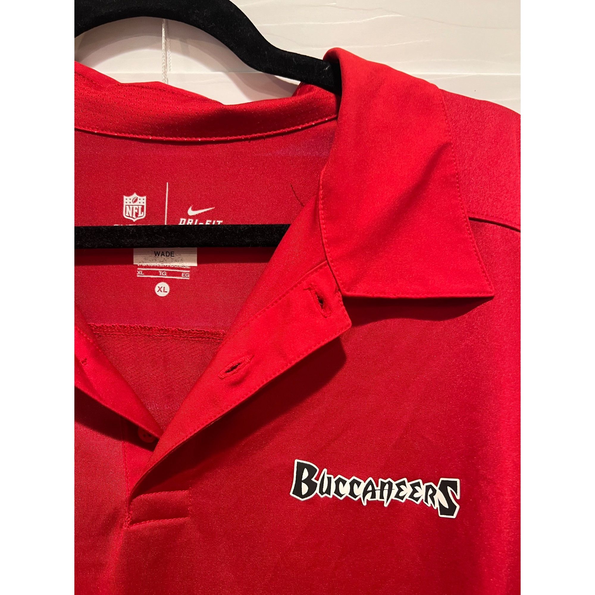 Nike Nike Tampa Bay Buccaneers Polo Shirt - Size XL Size US XL / EU 56 / 4 - 2 Thumbnail