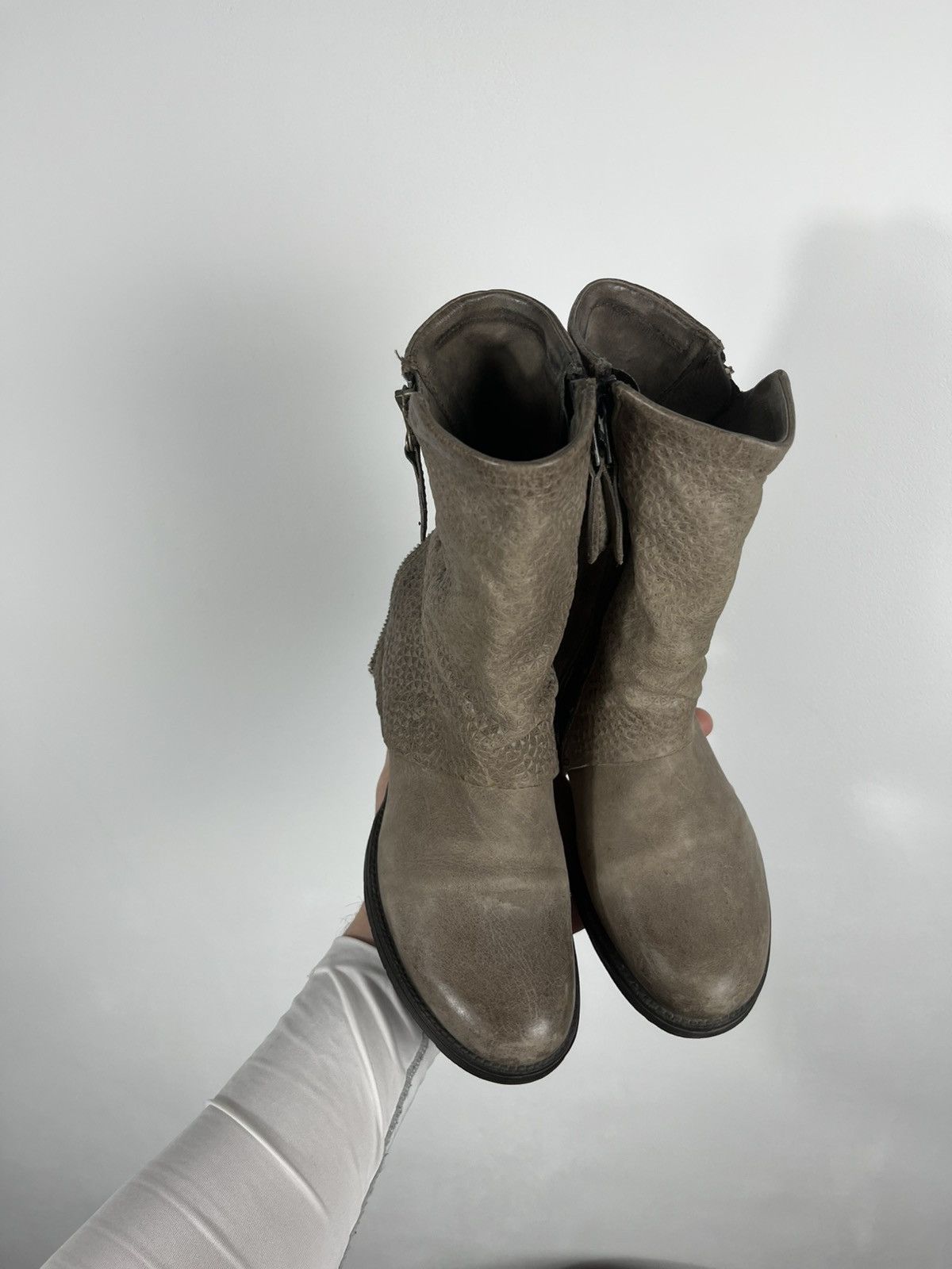 Other Womens Leather Ankle Boots Double Zip Low Heel EU 36 Size US 5.5 / IT 35.5 - 8 Thumbnail