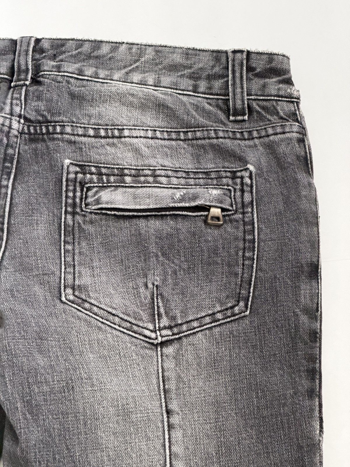 Balmain BALMAIN Decarnin FW2010 Flared Biker Buttoned Ripped Jeans Size US 28 / EU 44 - 24 Thumbnail