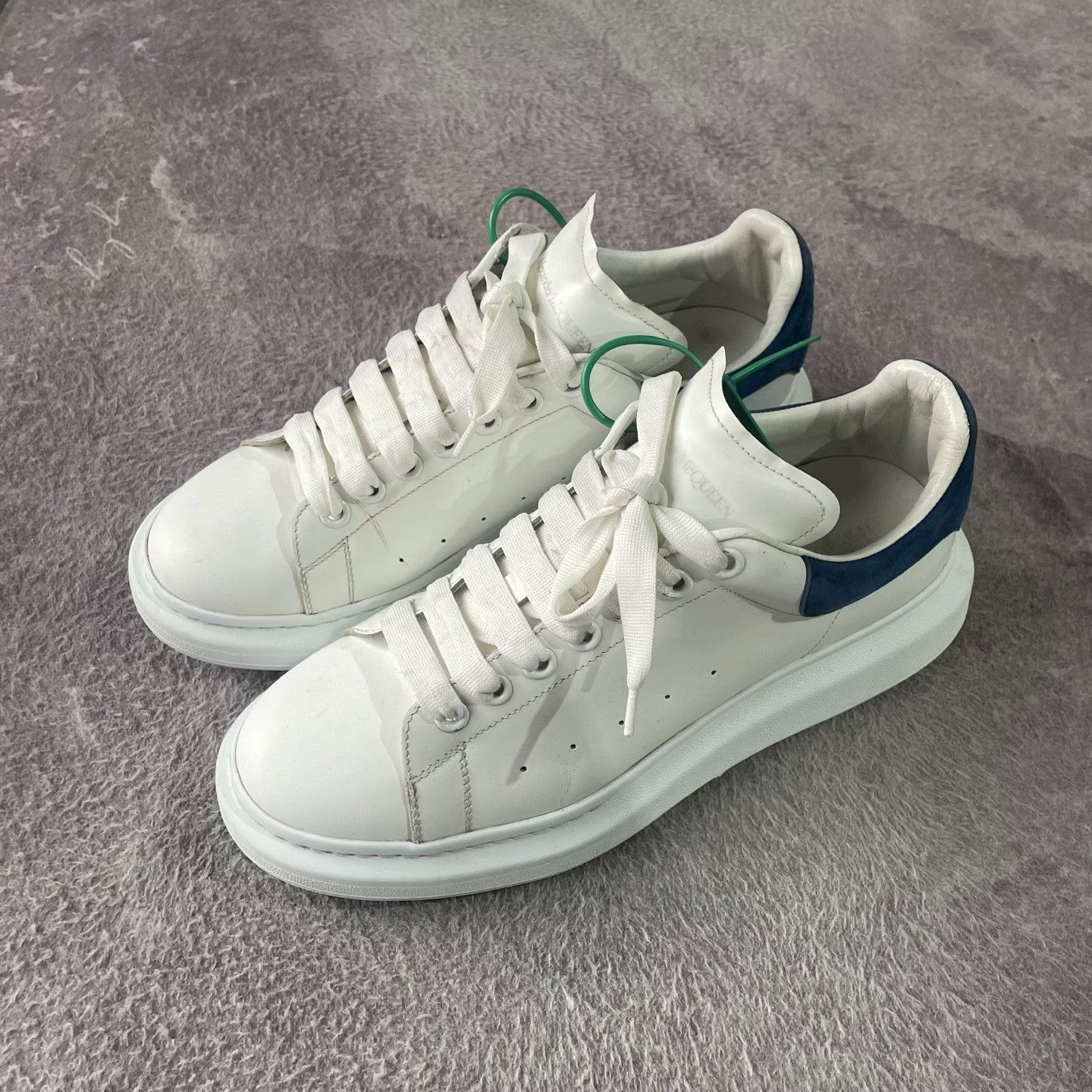 Alexander McQueen Alexander McQueen Suede White Lowtop Sneakers 44 Men Size US 10.5 / EU 43-44 - 1 Thumbnail