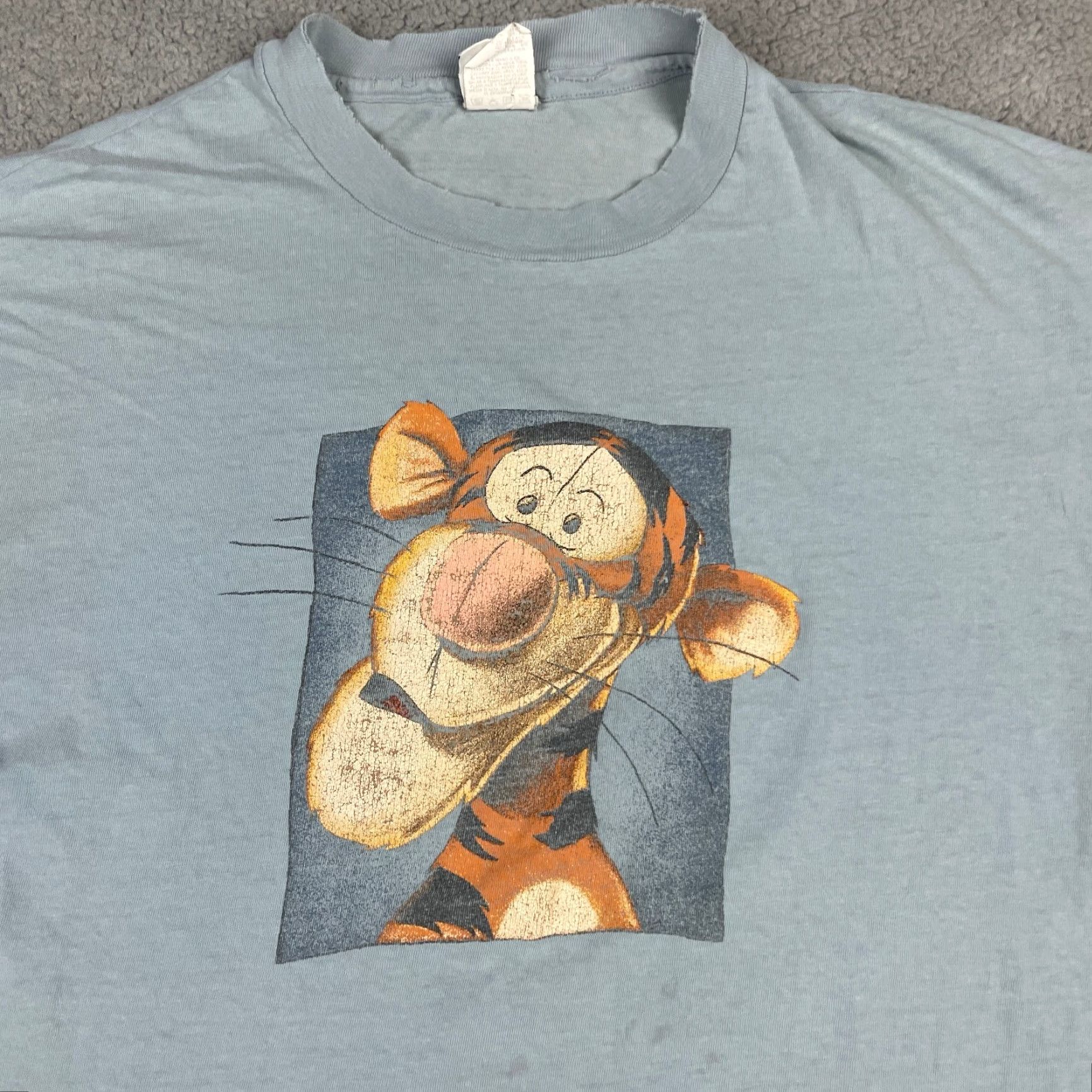 Disney VINTAGE Disney T-shirt Adult XL Gray Tigger Winnie Pooh Cartoon 90s Tiger Mens Size US XL / EU 56 / 4 - 2 Thumbnail