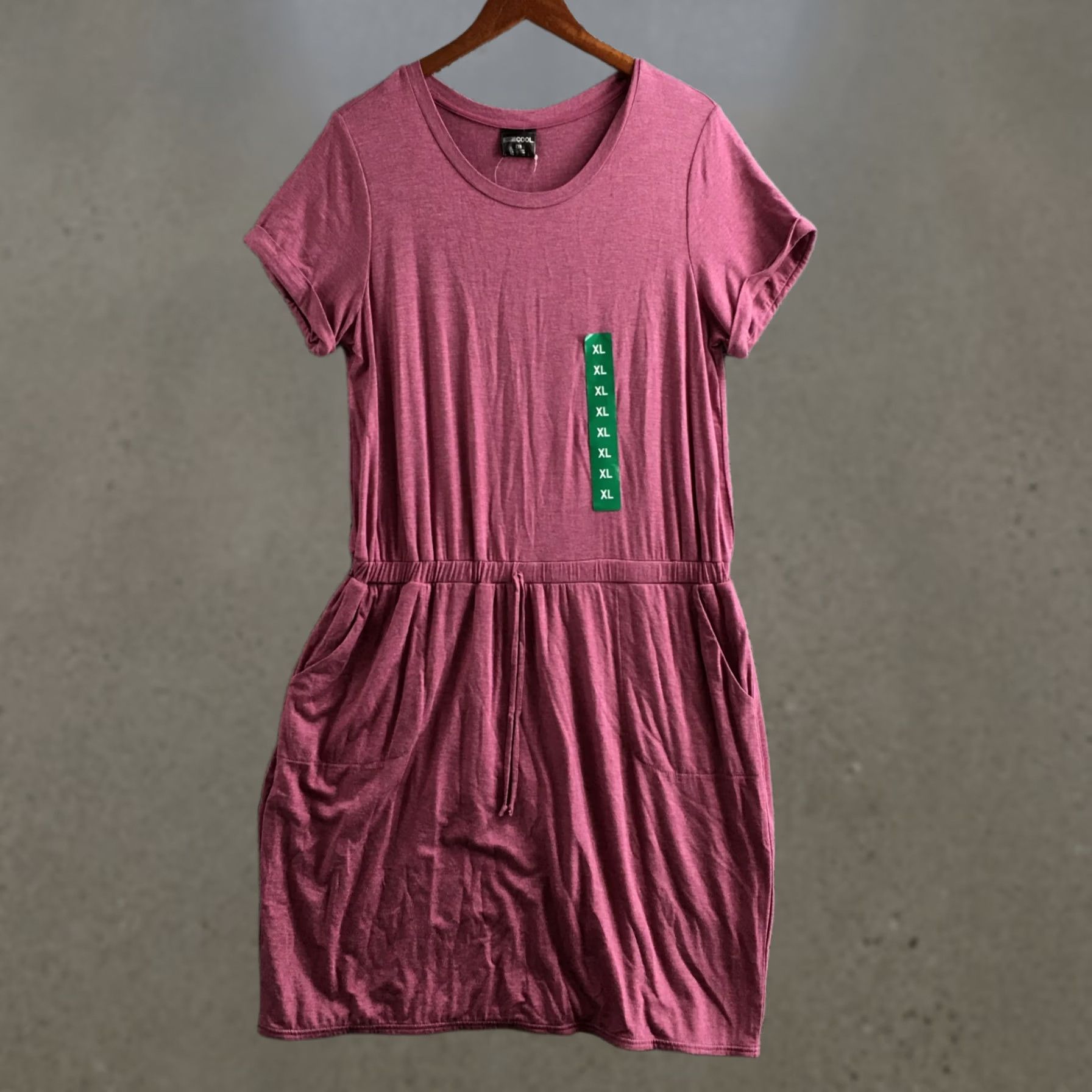 Vintage 32 Degrees Cool T Shirt Dress Womens XL Maroon Floral Pullover Short Sleeve NEW Size XL / US 12-14 / IT 48-50 - 1 Thumbnail