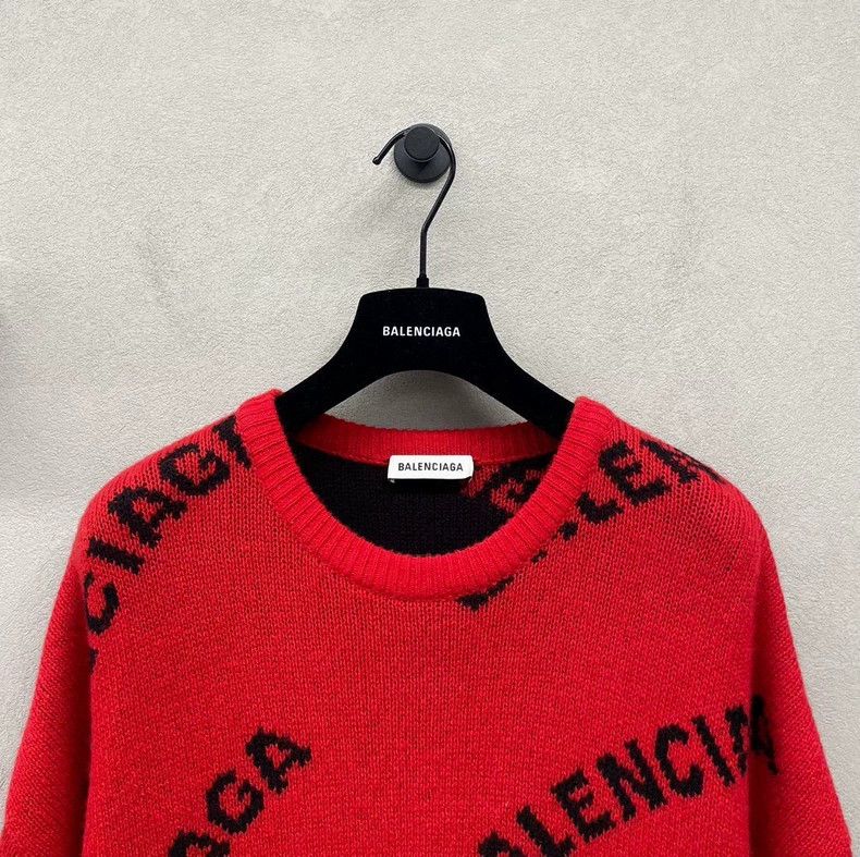 Balenciaga Balenciaga Full Print Logo Red Sweater Size US XS / EU 42 / 0 - 4 Thumbnail