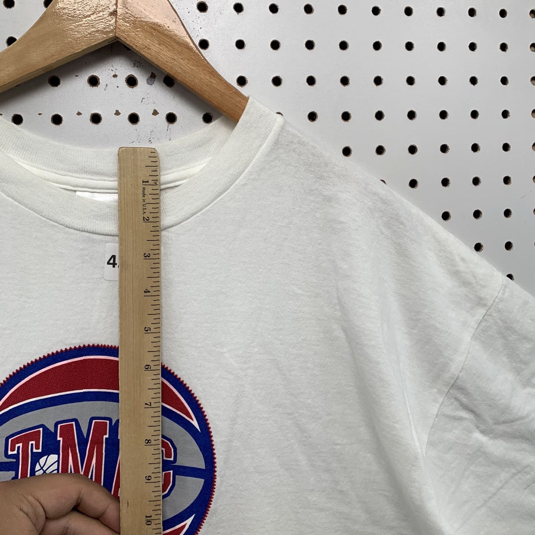 Adidas VTG Adidas T MAC Shirt White XL Mens Short Sleeve Basketball - Adult Size XL - White Crew Neck Tee Size US XL / EU 56 / 4 - 5 Thumbnail