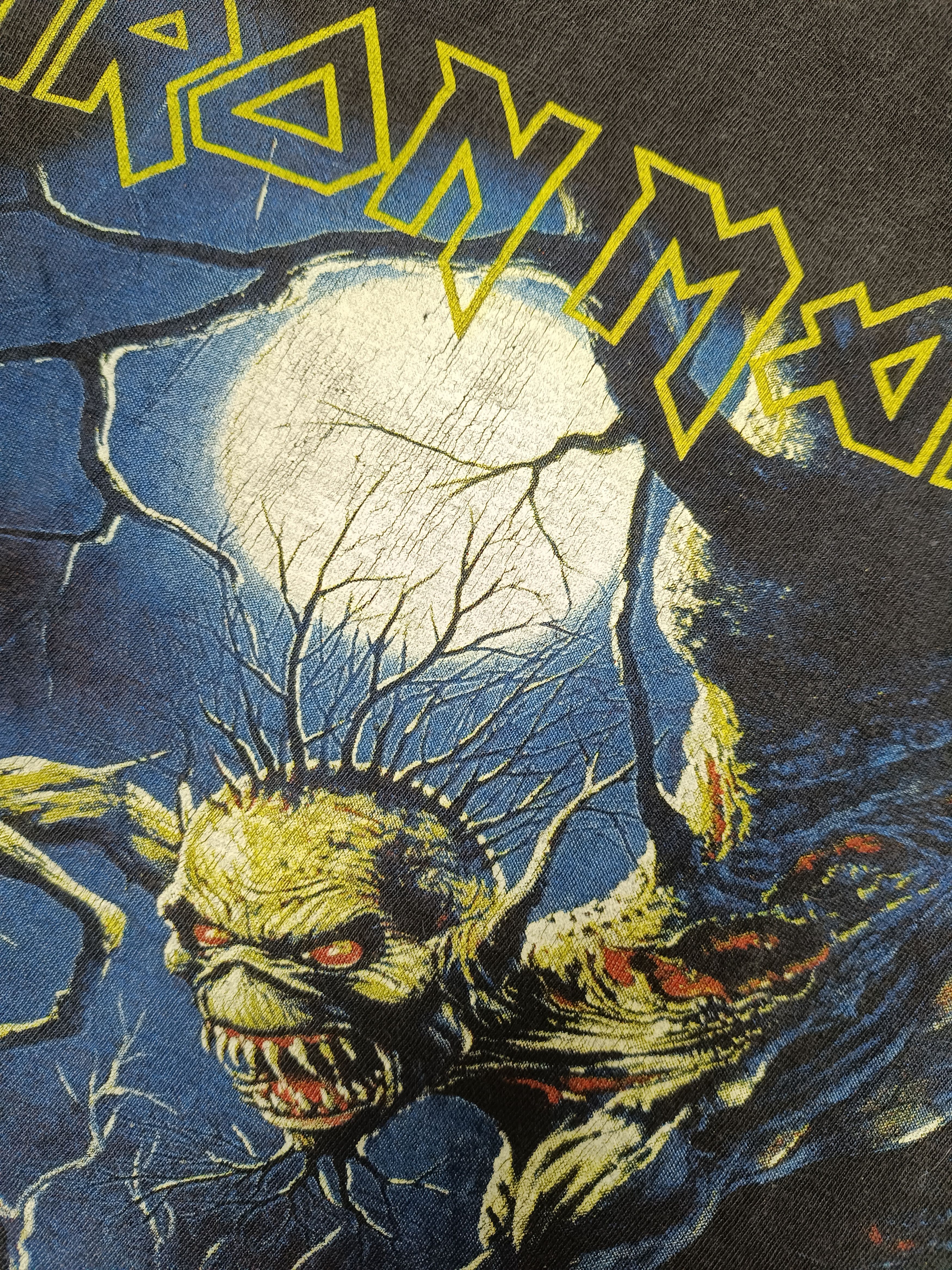 Band Tees 1992 Iron Maiden Fear of The Dark T-shirt XL Heavy Metal Size US XL / EU 56 / 4 - 3 Thumbnail