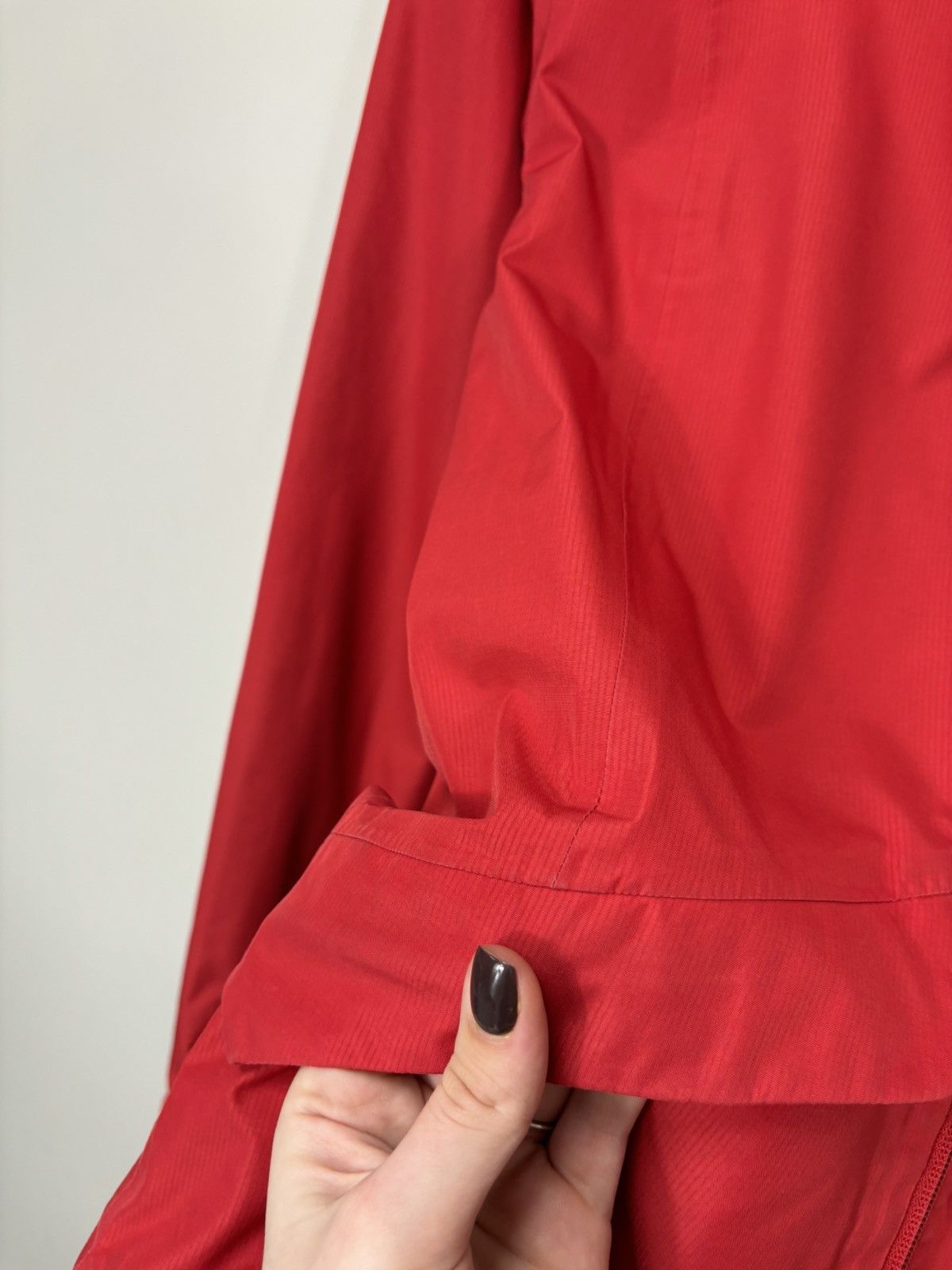 Haglofs Haglofs Women’s Red Outdoor Full Zip Windbreaker Husk Jacket Size XS / US 0-2 / IT 36-38 - 10 Thumbnail