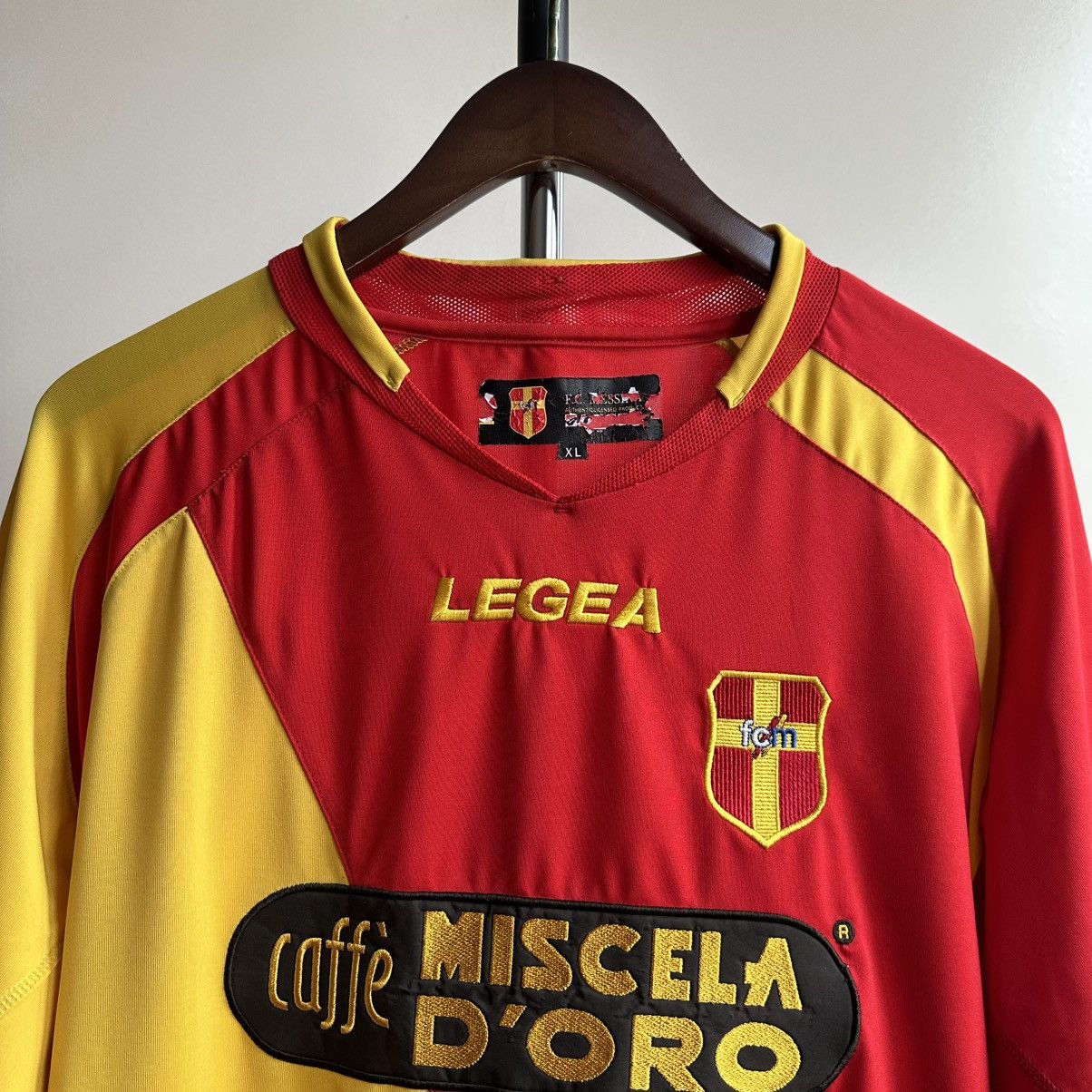 Vintage Vintage ACR Messina 2005/06 Soccer Jersey Football Shirt Size US XL / EU 56 / 4 - 2 Thumbnail