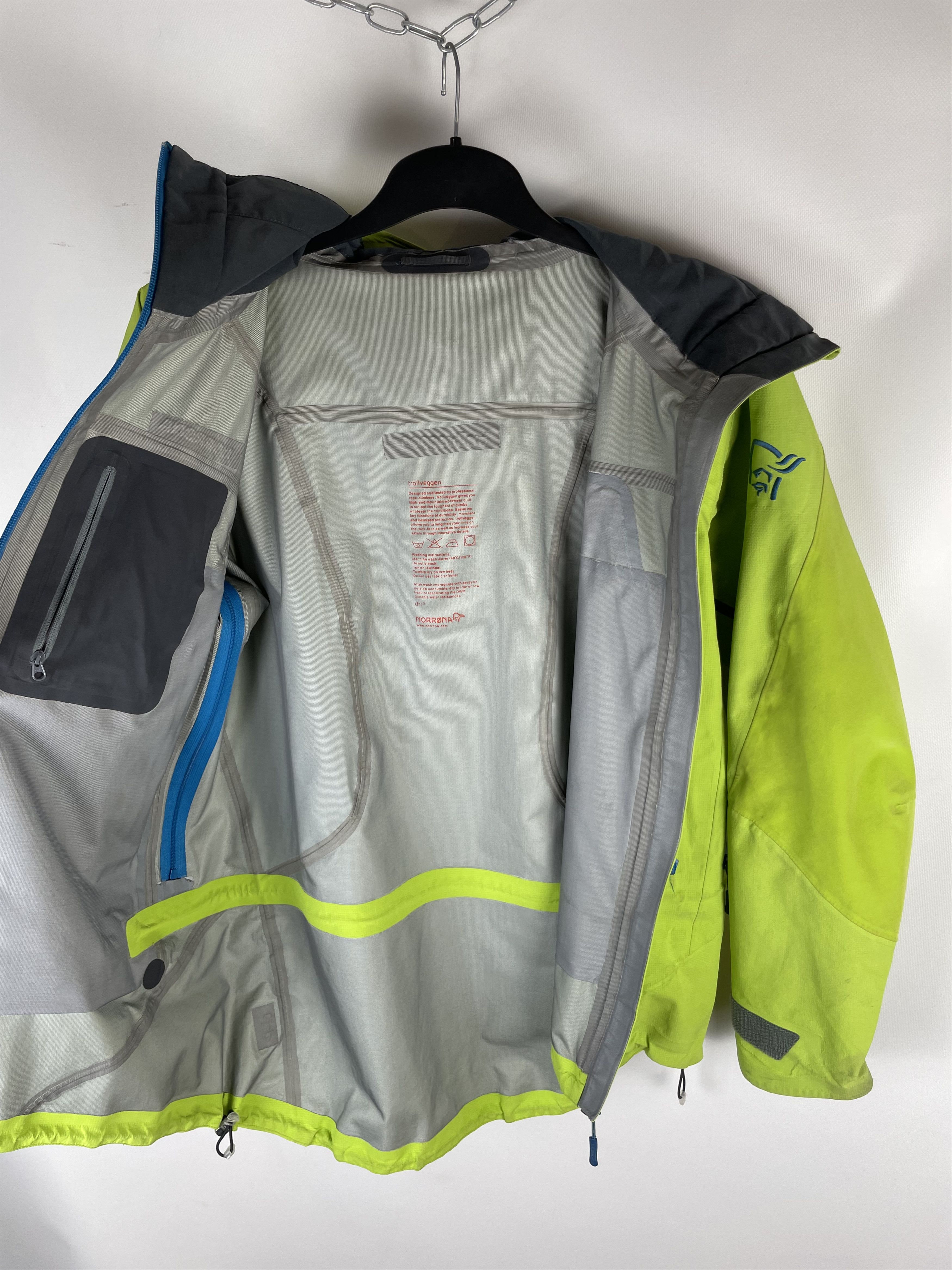 Norrona Norrona Trollveggen Dri3 Jacket M Size US M / EU 48-50 / 2 - 10 Thumbnail
