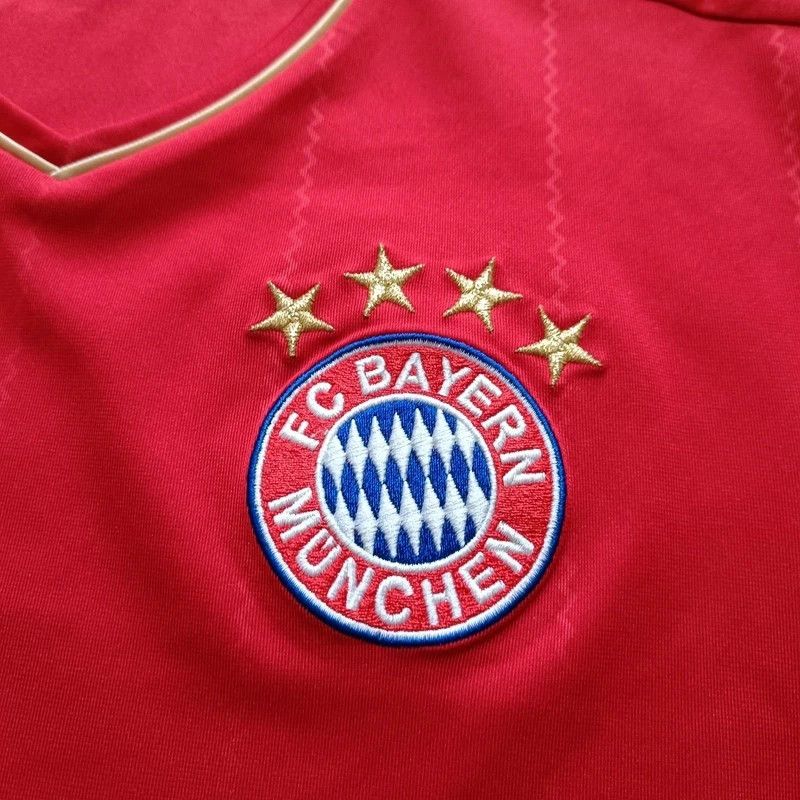 Adidas BAYERN MUNICH 2011 2012 2013 HOME FOOTBALL JERSEY ADIDAS M Size US M / EU 48-50 / 2 - 3 Thumbnail