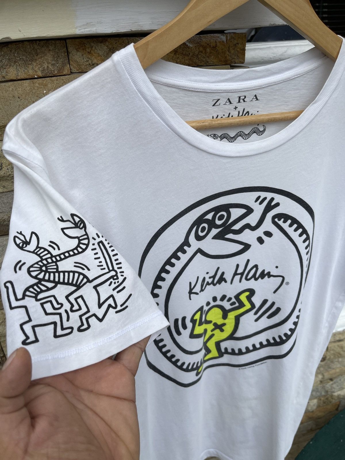 Keith Haring LastDrop🔥Keith Haring x Zara tee Art Streetwear Hype Y2k Tee Size US M / EU 48-50 / 2 - 7 Thumbnail