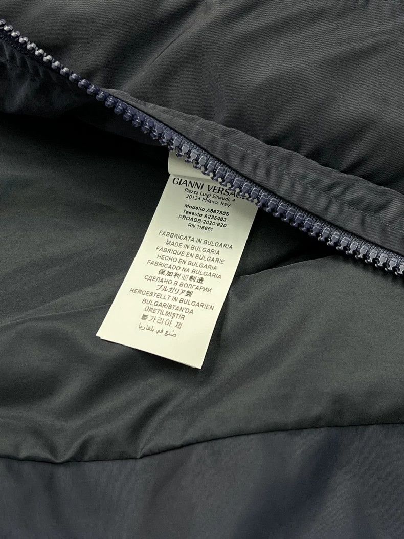 Versace Versace Leather label small logo trench coat on the back Size US XXL / EU 58 / 5 - 7 Thumbnail