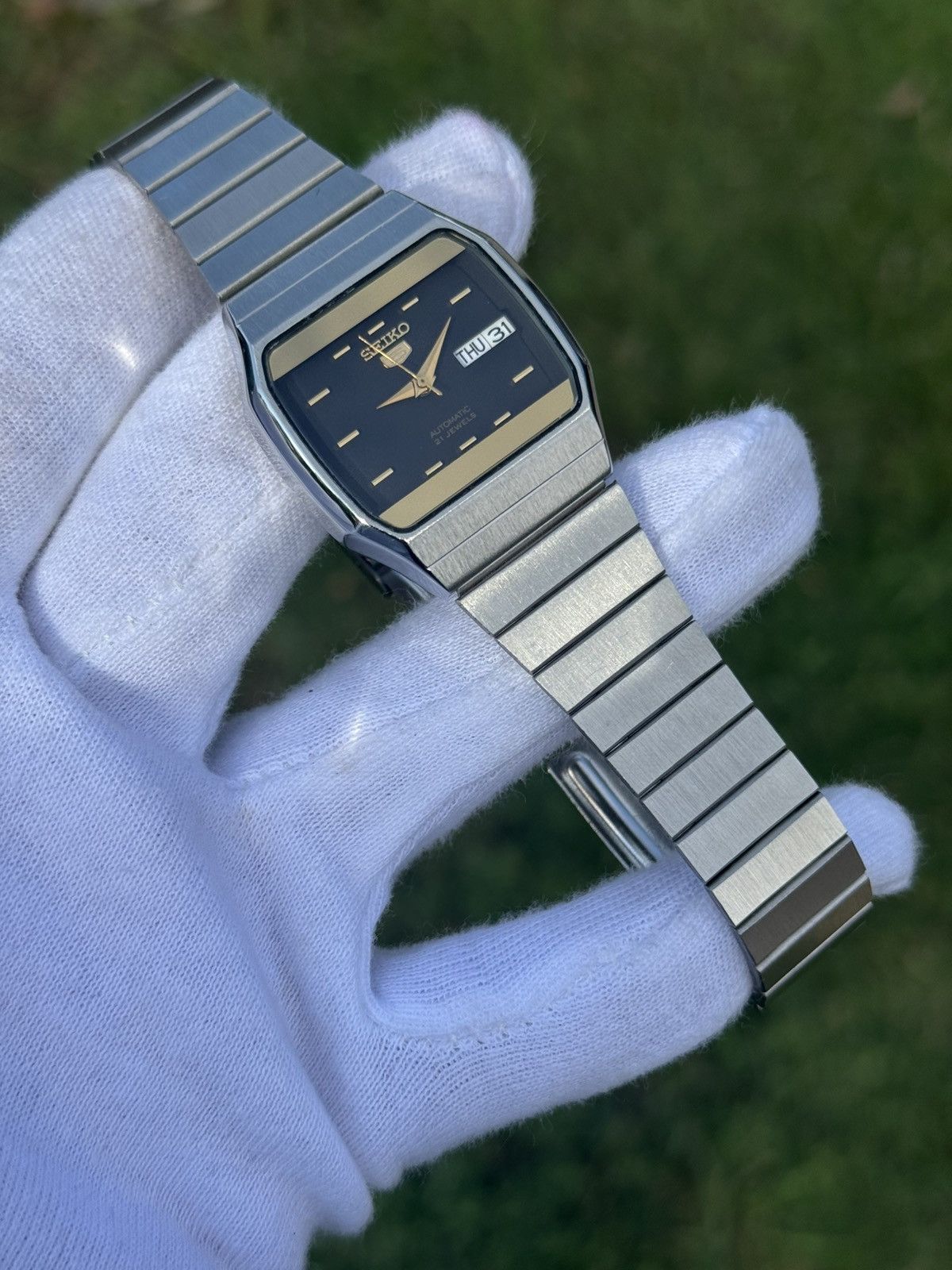 Seiko Vintage Seiko 5 Automatic Watch: black Dial, Retro TV Case Size 36 - 9 Thumbnail