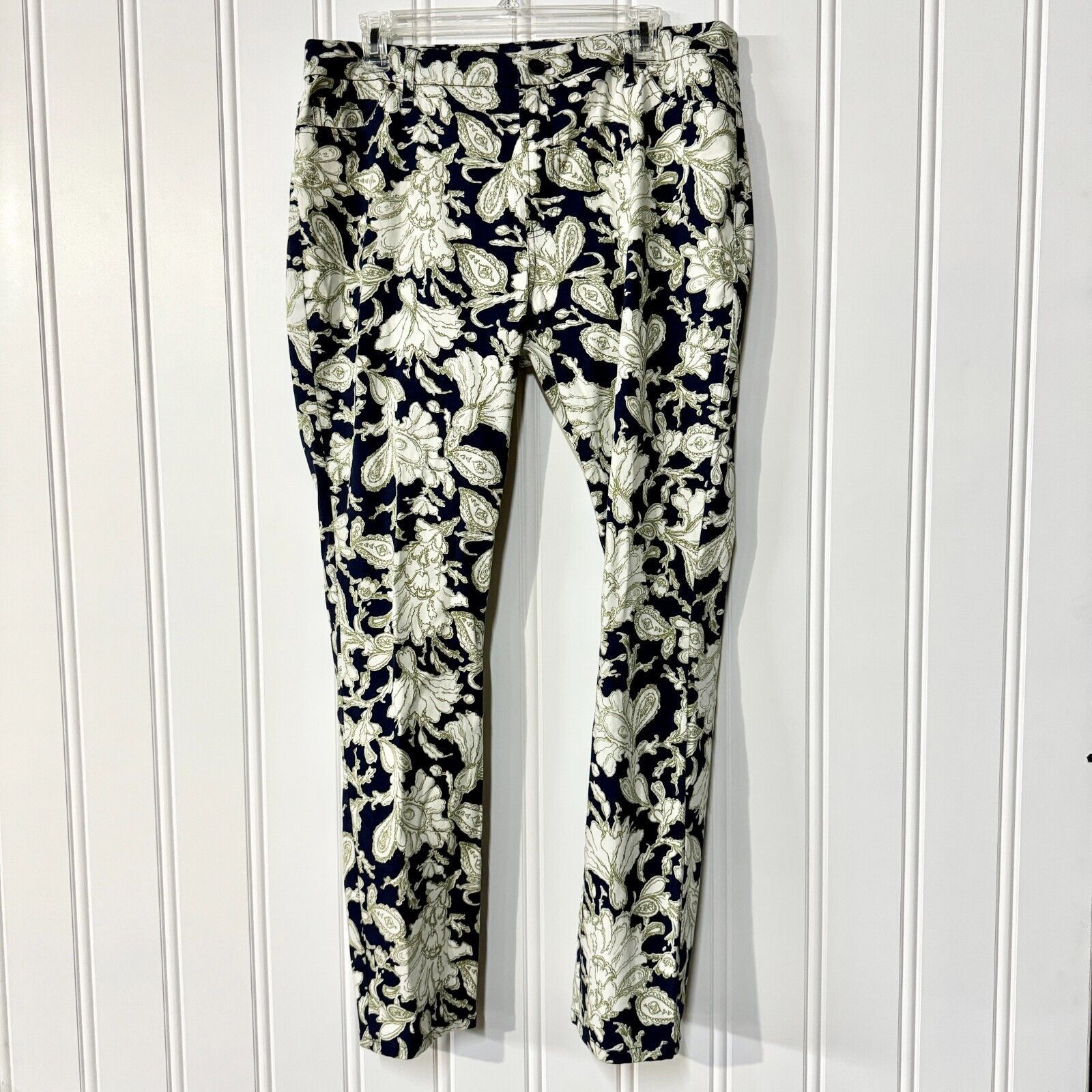 Orvis Orvis Pants Women Size 14 Low Rise Skinny Floral Navy Blue Size 36" / US 14 / IT 50 - 2 Thumbnail