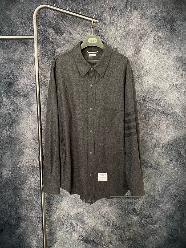 Thom Browne Thom Browne Notched Collar Single-Breasted Long-Sleeve Jac Size US XL / EU 56 / 4 - 1 Thumbnail