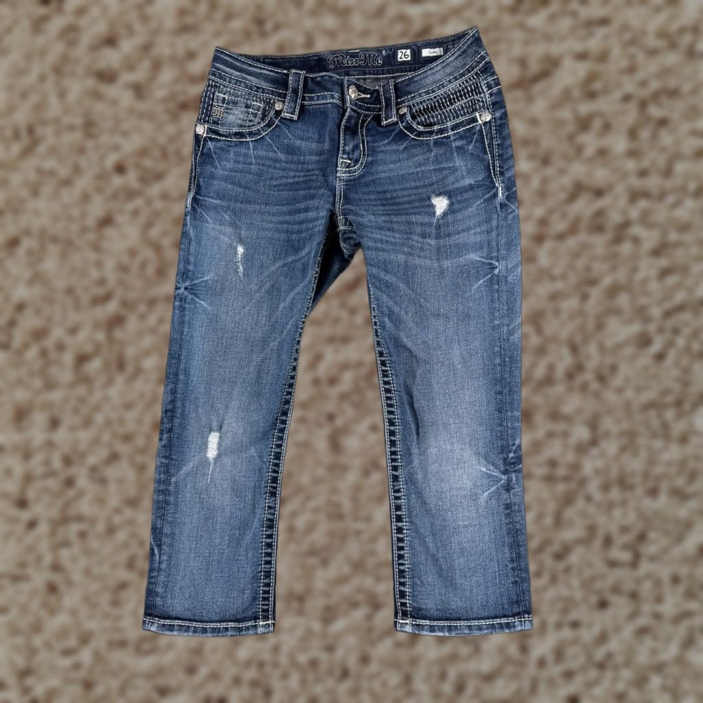 Miss Me Miss Me Jeans Women 26x21 Blue Denim Capri Cuffed Distressed Low Rise 26 5-Pocket Design Embroidered Denim Lyons? (No) Size 26" / US 2 / IT 38 - 1 Thumbnail