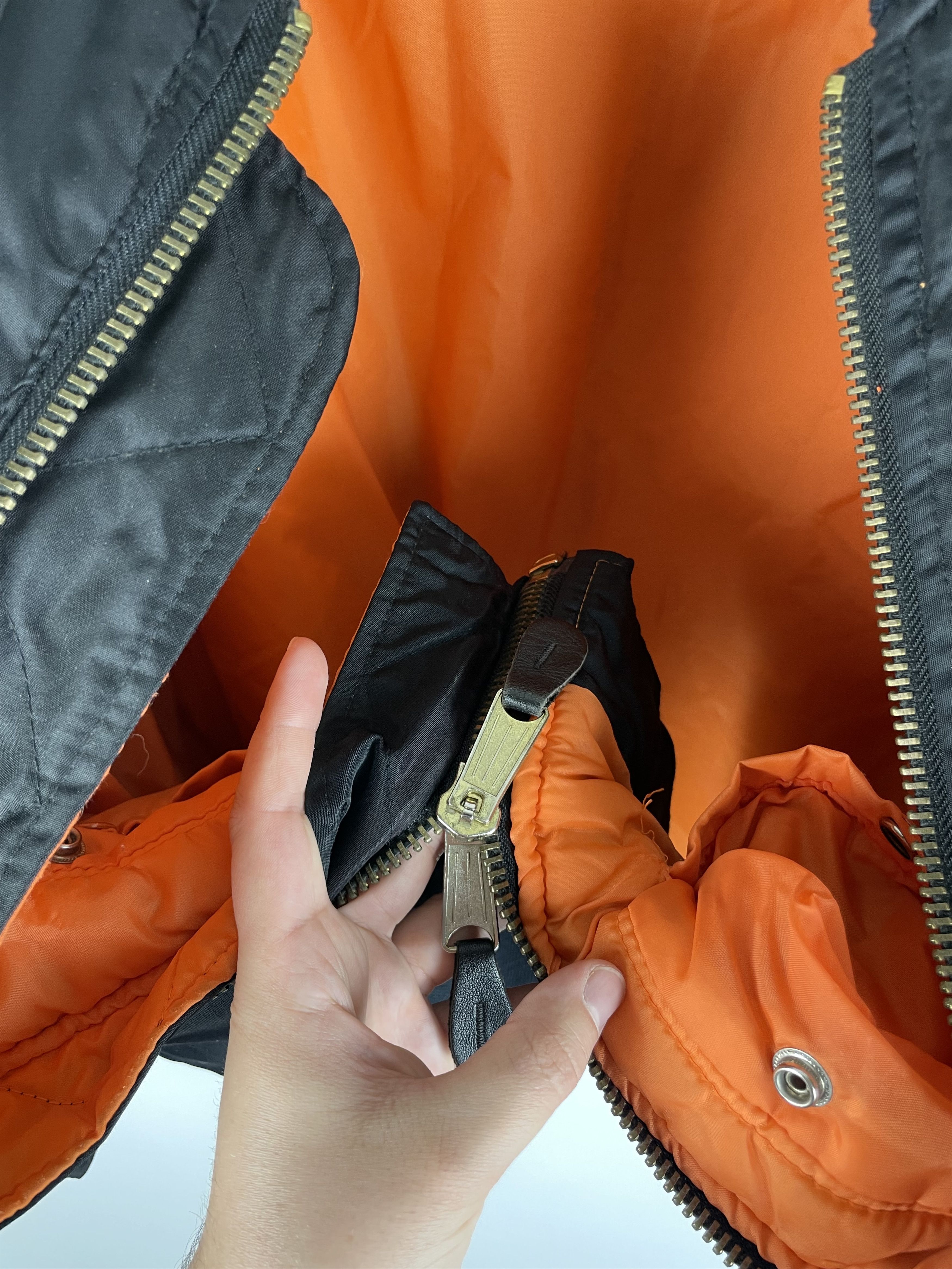 Vintage Faded Security Ma-1 Bomber Jacket Vintage Black Size US L / EU 52-54 / 3 - 8 Thumbnail