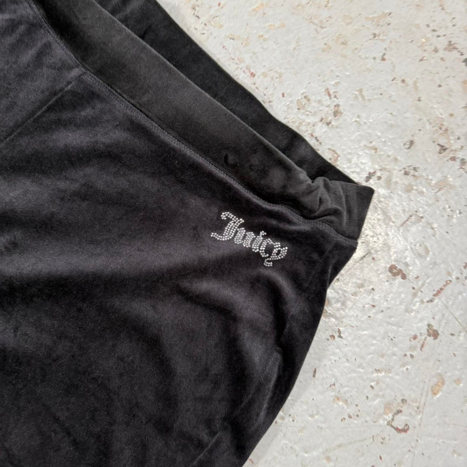 Juicy Couture Black velvet juicy couture low Size 32" / US 10 / IT 46 - 2 Thumbnail