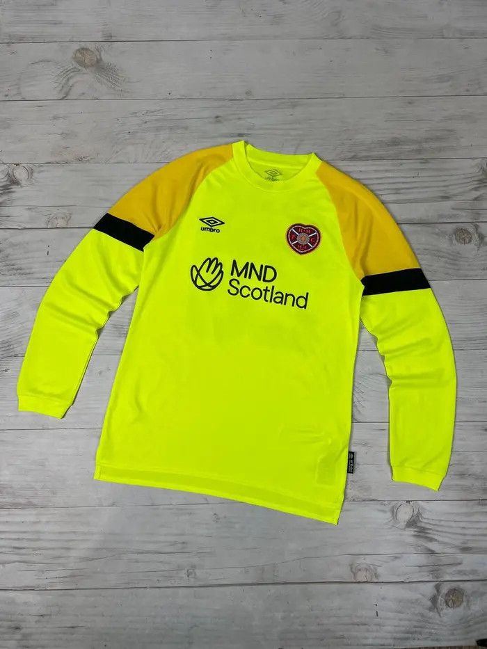 Umbro Heart of Midlothian 2023 2024 Clark #28 Goalkeeper Jersey Size US S / EU 44-46 / 1 - 2 Thumbnail