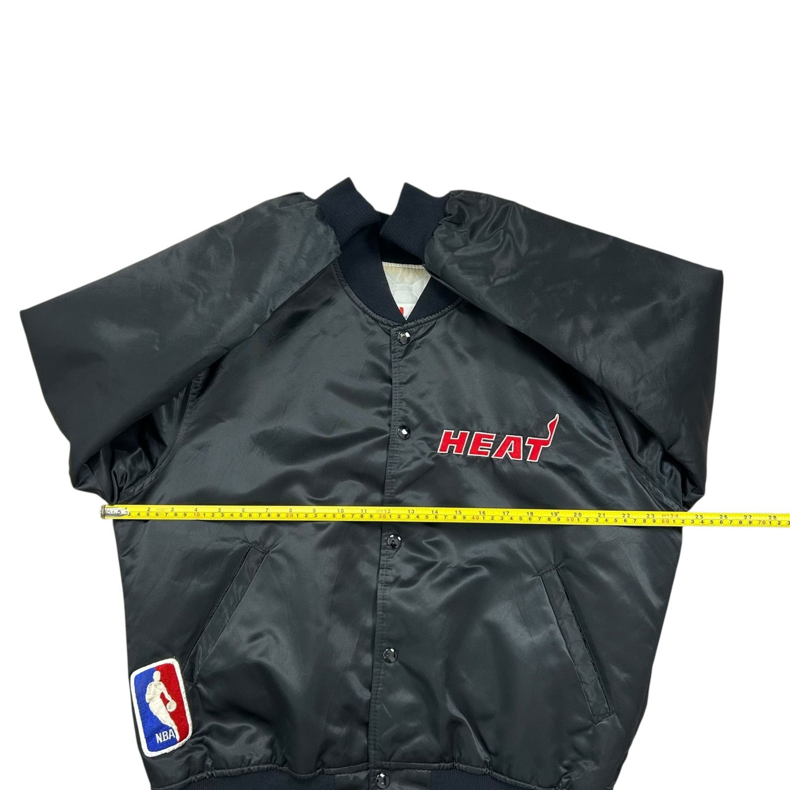 NBA VTG 90s NBA MIAMI HEAT STARTER SATIN BOMBER JACKET BIG LOGO Size US L / EU 52-54 / 3 - 13 Thumbnail