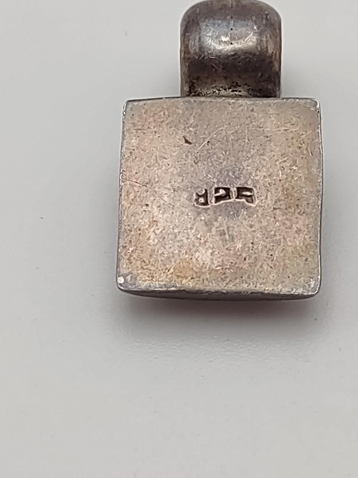 The Unbranded Brand Sterling Silver Modernist CZ Pendant Geometric Square Unisex Size ONE SIZE - 2 Thumbnail