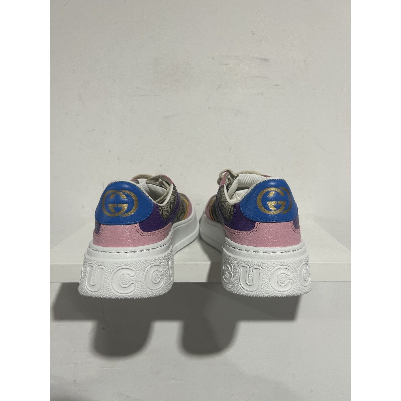 Gucci GUCCI WMNS BEIGE MULTI MONOGRAM GG SNEAKER SIZE 38.5 (5.5US) Size US 5.5 / IT 35.5 - 3 Thumbnail