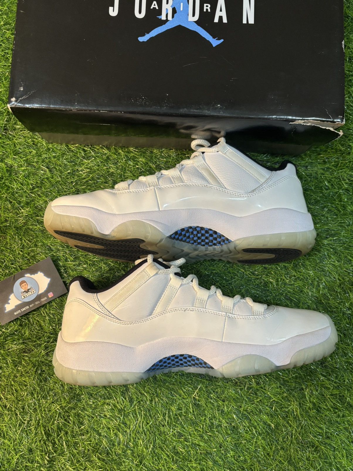 Jordan Brand Jordan 11 low legend blue Size US 11.5 / EU 44-45 - 2 Thumbnail