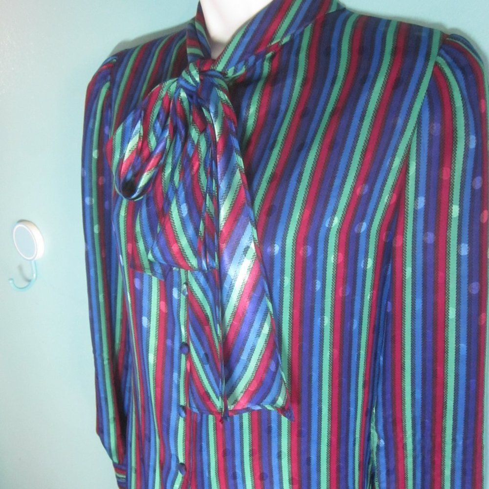 St. John Vintage St. John Blouse 6 Size S / US 4 / IT 40 - 11 Thumbnail