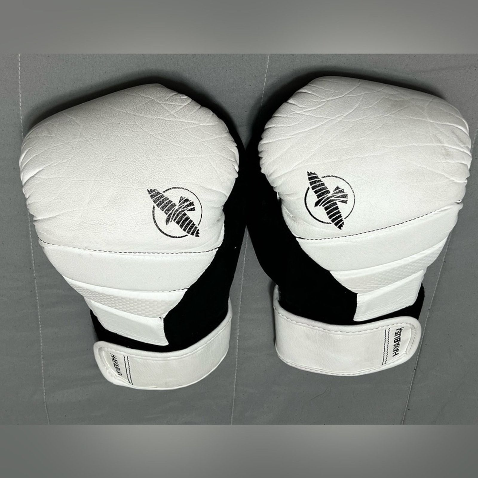 Other Hayabusa Tokushu 12oz Boxing MMA Gloves White Black Leather Size ONE SIZE - 2 Thumbnail