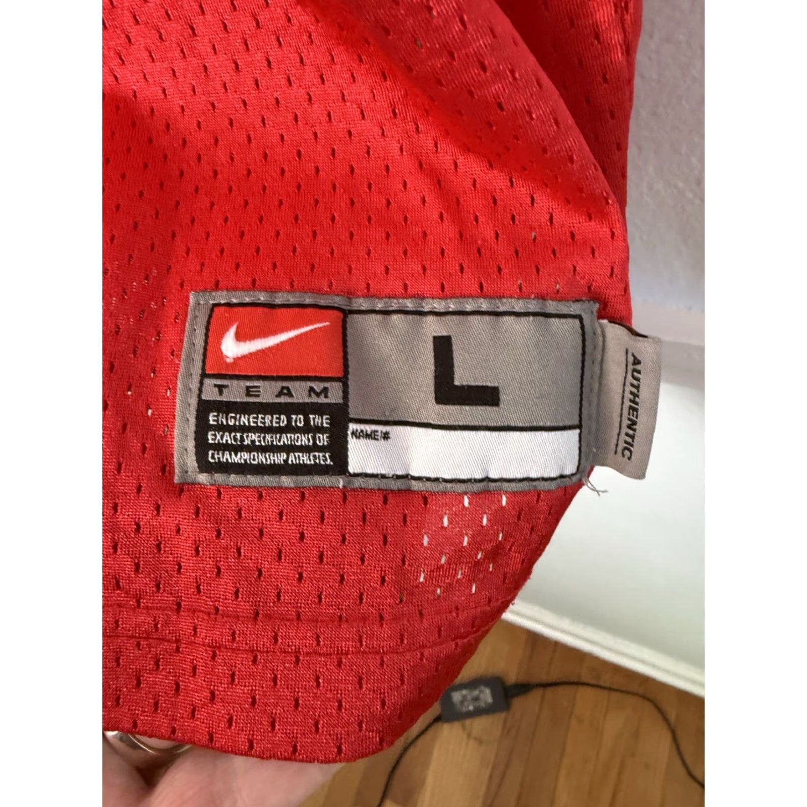 Nike VINTAGE Nike Ohio State Football Jersey Shirt Mens Large Red OSU Buckeyes Jersey Football Size US L / EU 52-54 / 3 - 3 Thumbnail