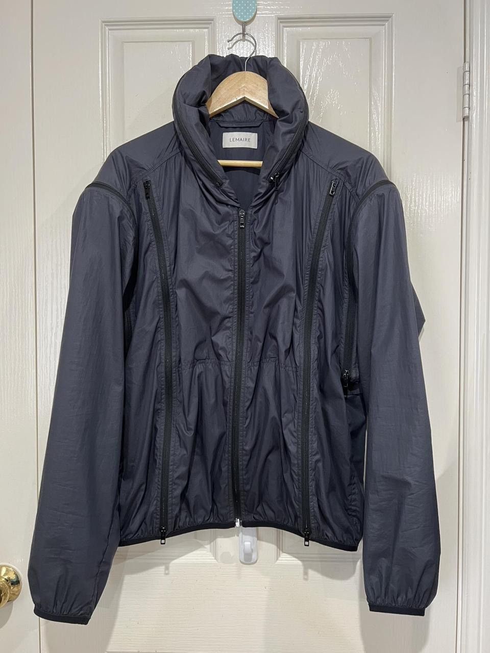 Lemaire Lemaire Hooded Zip Blouson Water Repellant Removable Sleeves Size US S / EU 44-46 / 1 - 1 Thumbnail