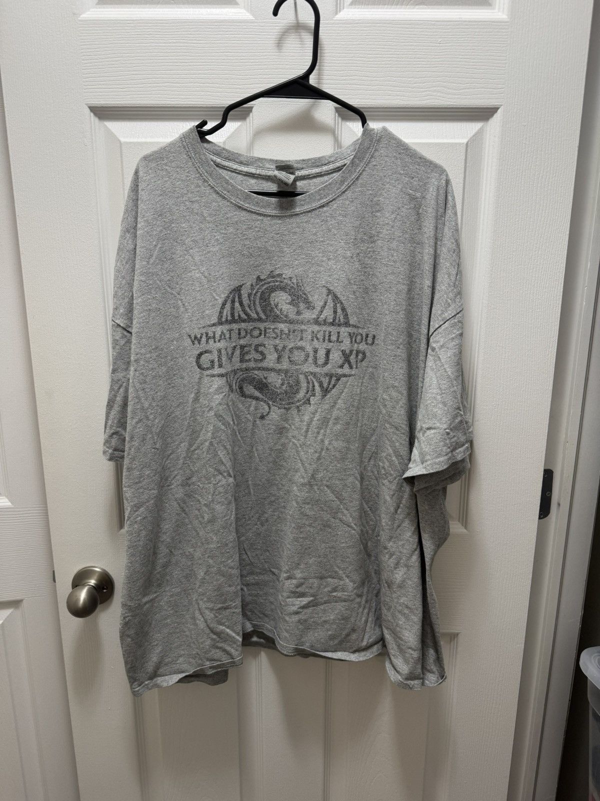 Gildan Gildan Vintage What Doesn't Kill You Gives You XP Gamer Size US XXL / EU 58 / 5 - 1 Thumbnail