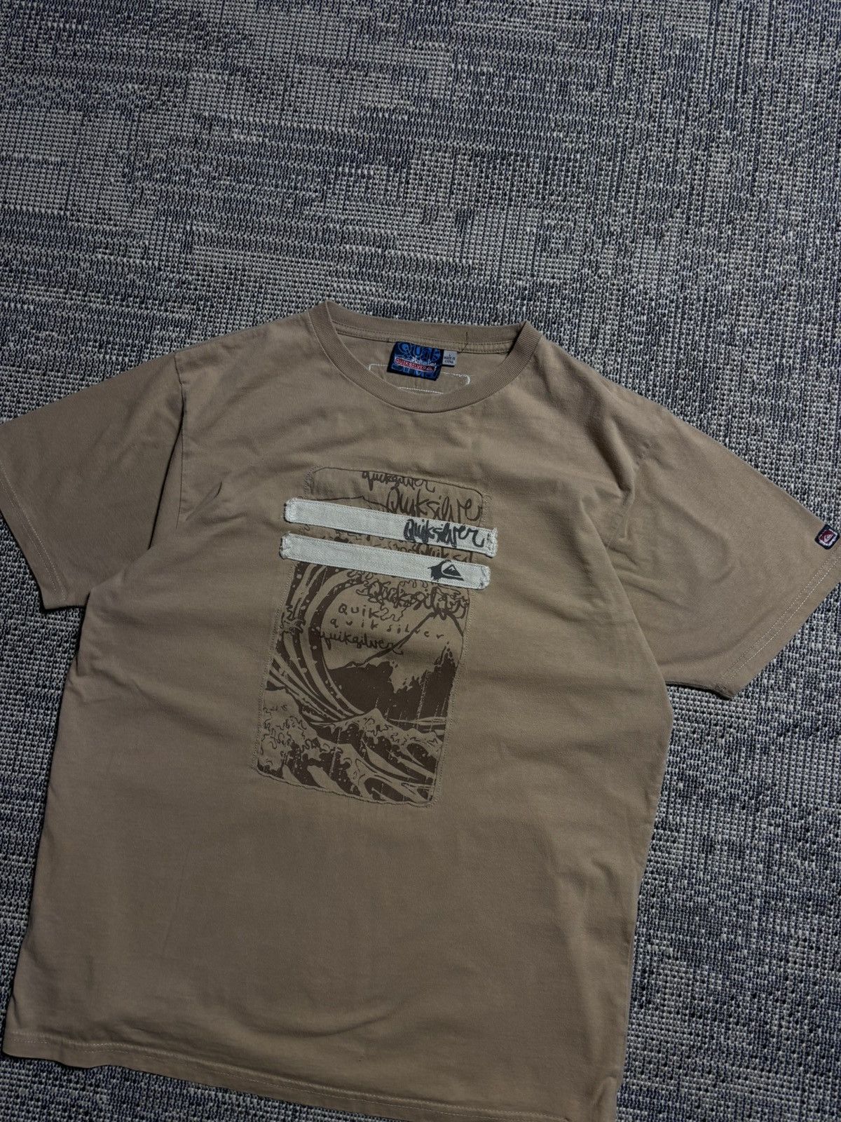 Quiksilver Quiksilver Vintage Surfing True Patch Work T-Shirt Size US L / EU 52-54 / 3 - 2 Thumbnail