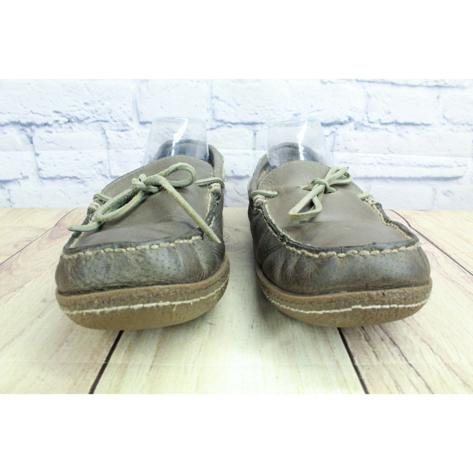 L.L. Bean LL Bean Flannel Lined Leather Moccasin Slippers Size US 11 / EU 44 - 4 Thumbnail