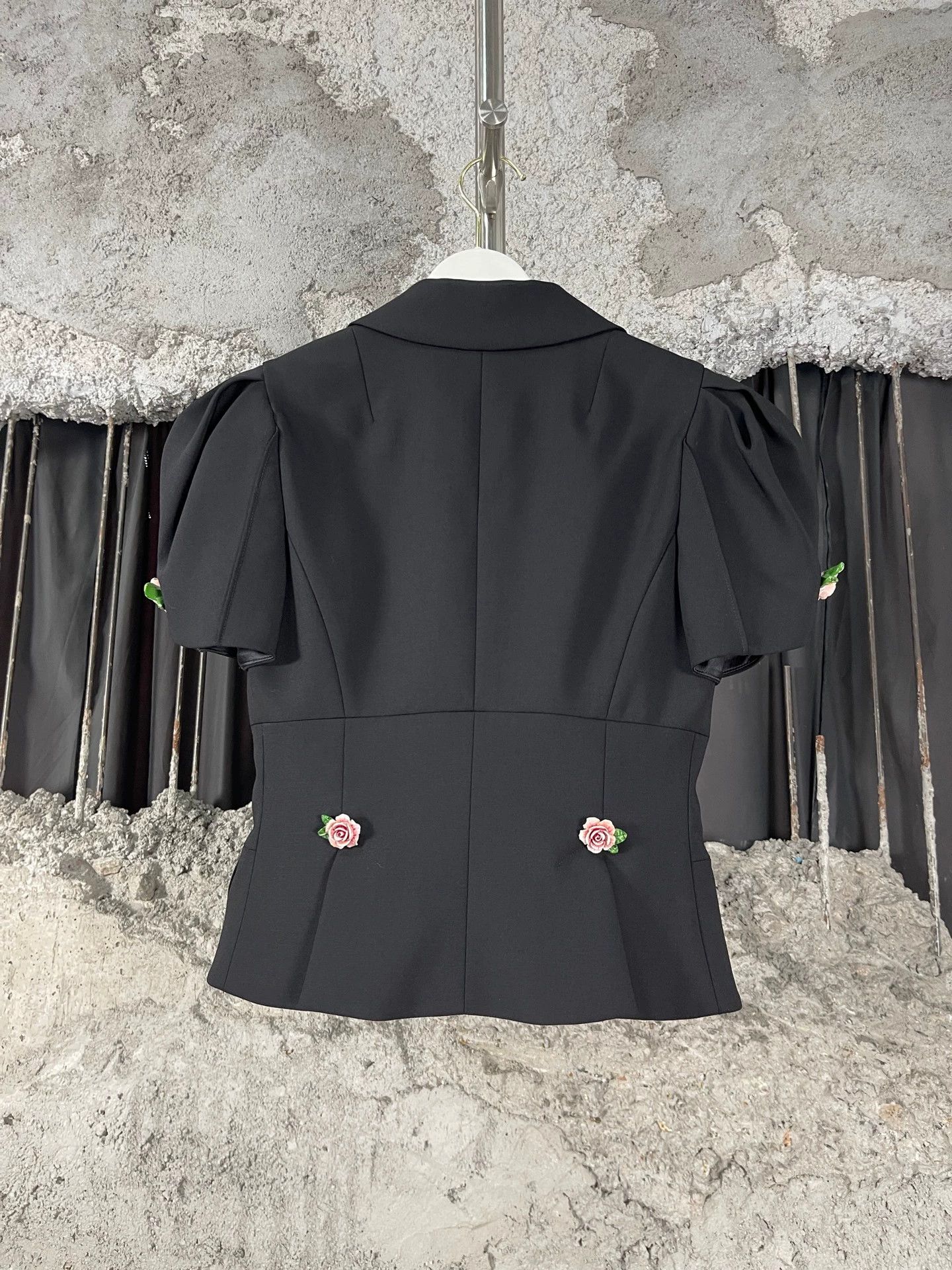 Dolce & Gabbana DG Rose Print Women's Blazer 38 Size XS / US 0-2 / IT 36-38 - 2 Thumbnail