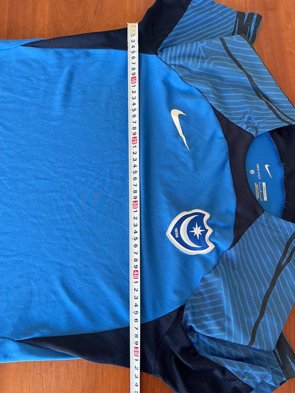 Nike 2023 PORTSMOUTH FC TRAINING SOCCER JERSEY FOOTBALL SHIRT szL Size US L / EU 52-54 / 3 - 18 Thumbnail