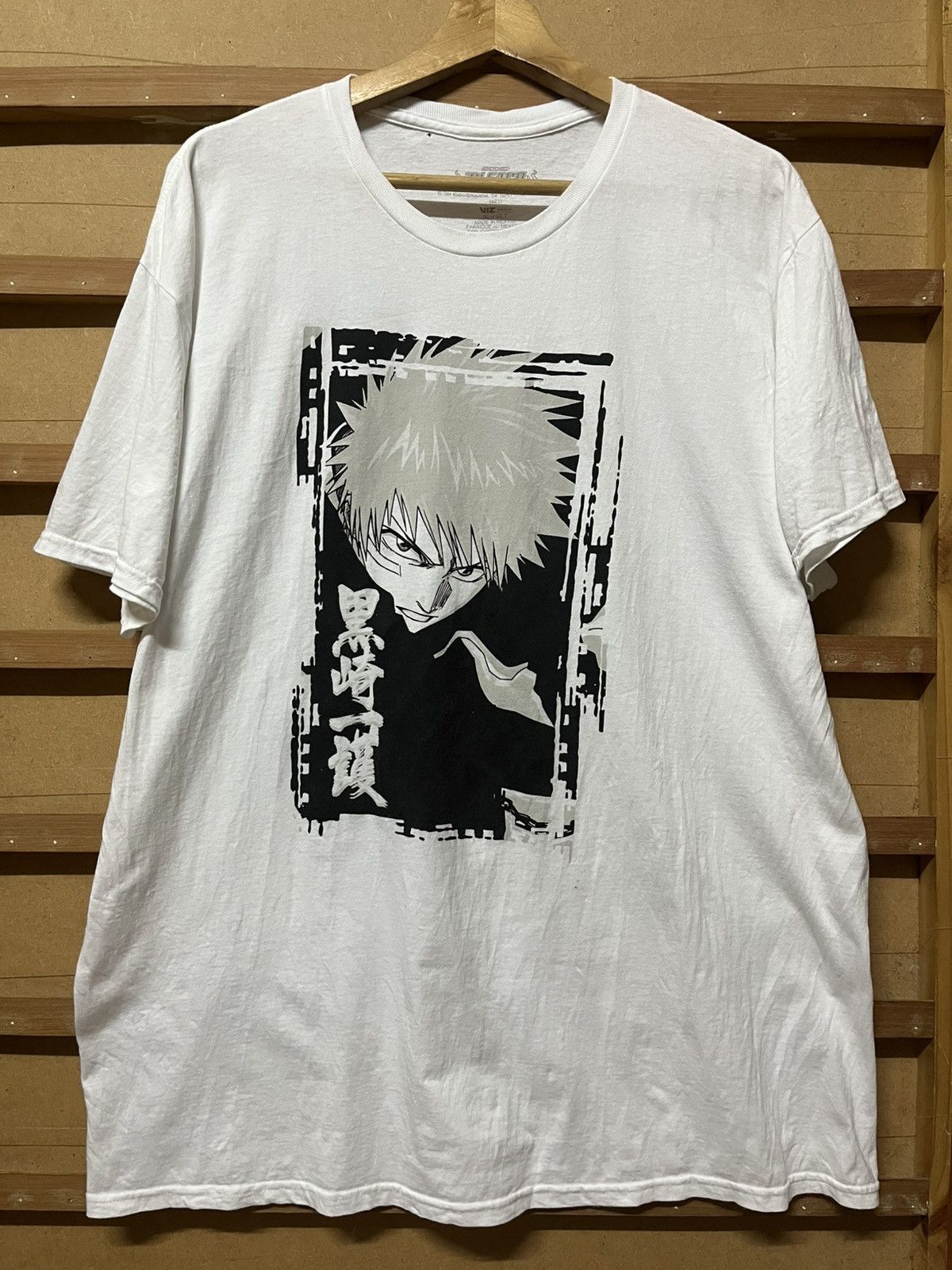 Anime Bleach (Anime) T-Shirt Sz. XL Size US XL / EU 56 / 4 - 1 Thumbnail