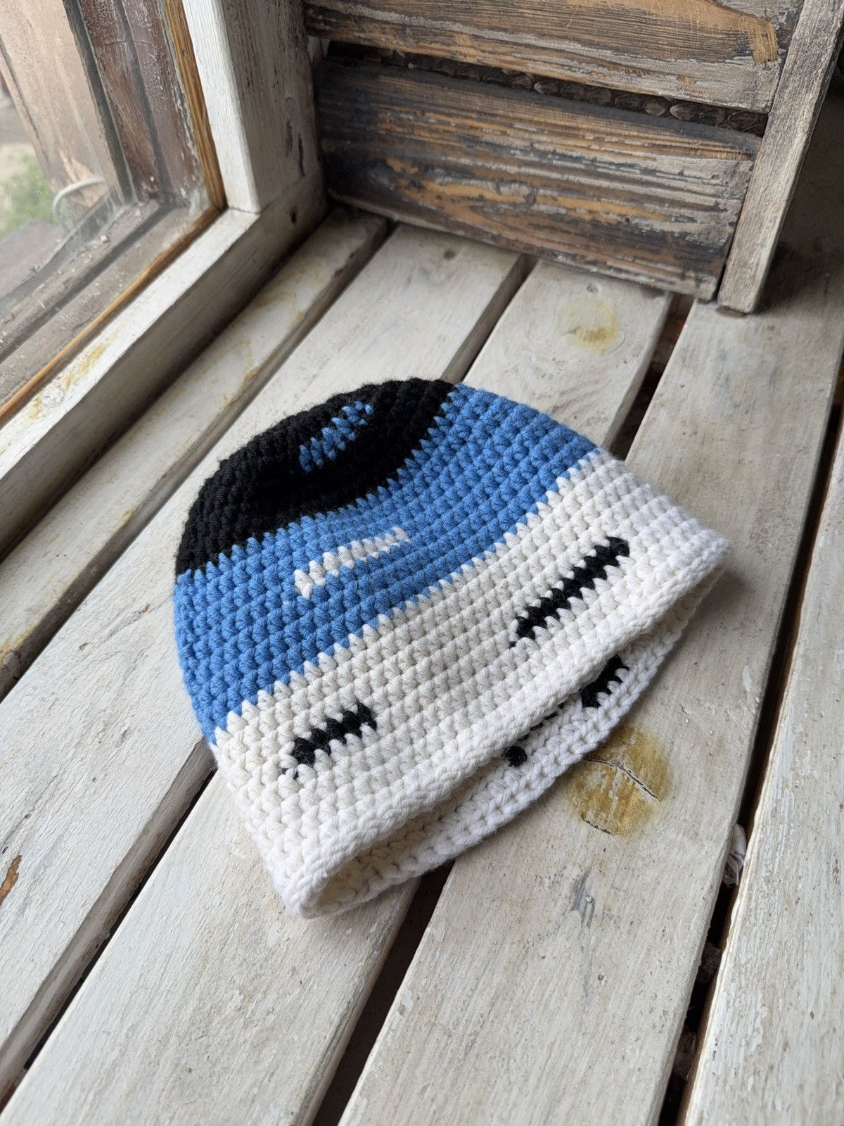Japanese Brand Y2K 00s Retro Japanese Knitted Handmade Hat Vintage Rare Size ONE SIZE - 1 Thumbnail