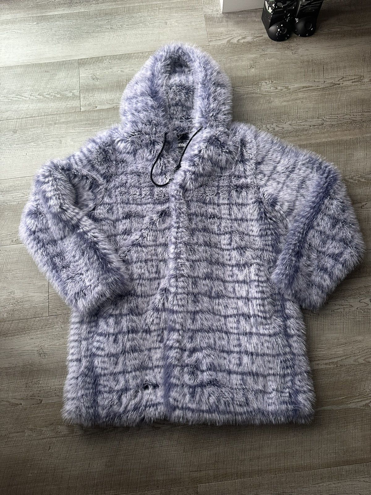 Supreme Supreme Faux Fur Hooded Coat Size US L / EU 52-54 / 3 - 1 Thumbnail