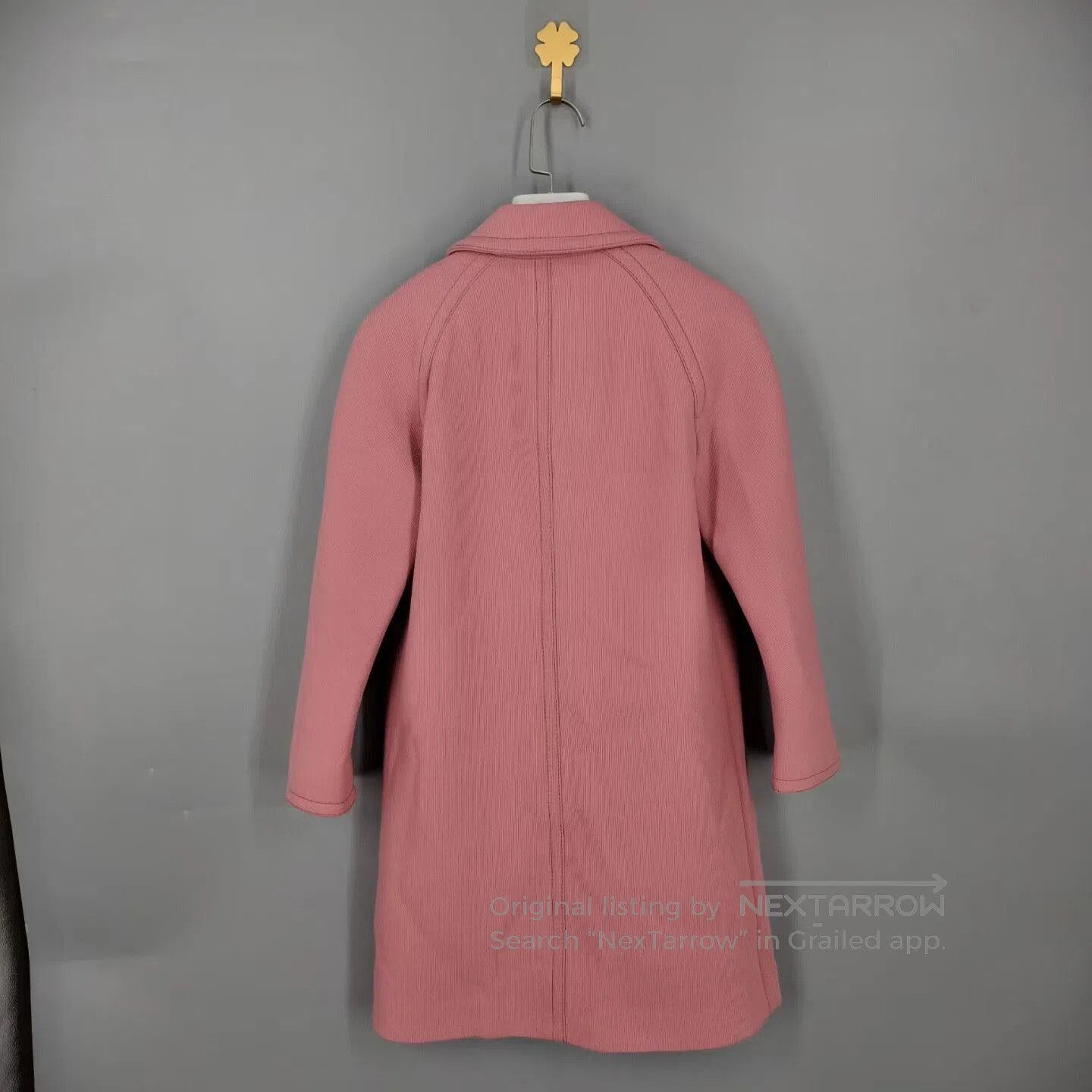Gucci pink wool coat with pearl buttons. Size S / US 4 / IT 40 - 2 Thumbnail