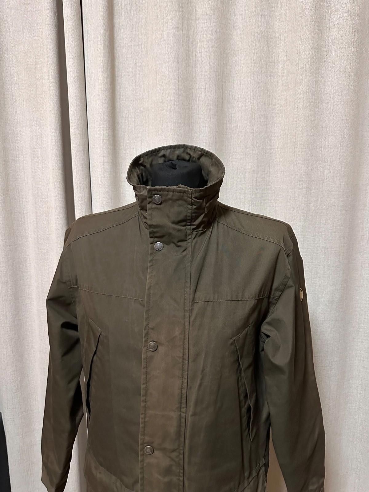 Fjallraven Fjallraven Tula Jacket Rare Outdoor Sz M Size US M / EU 48-50 / 2 - 2 Thumbnail